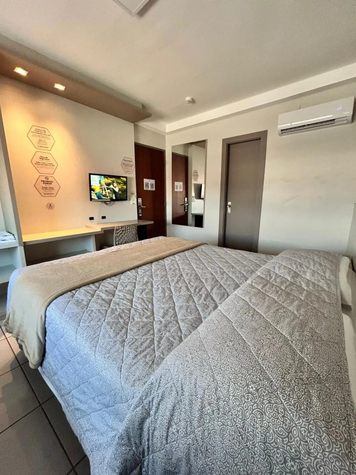 Bed in Hotel Palmas Executivo