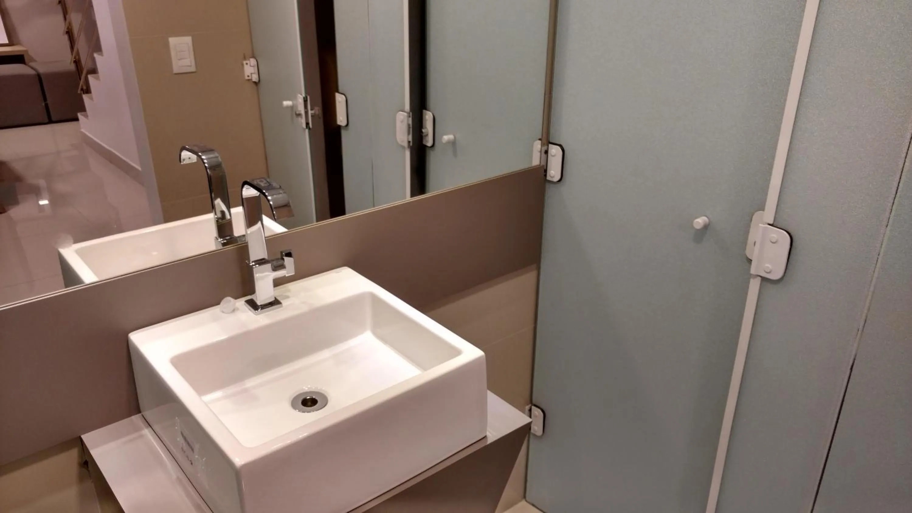 Toilet in Hotel Palmas Executivo