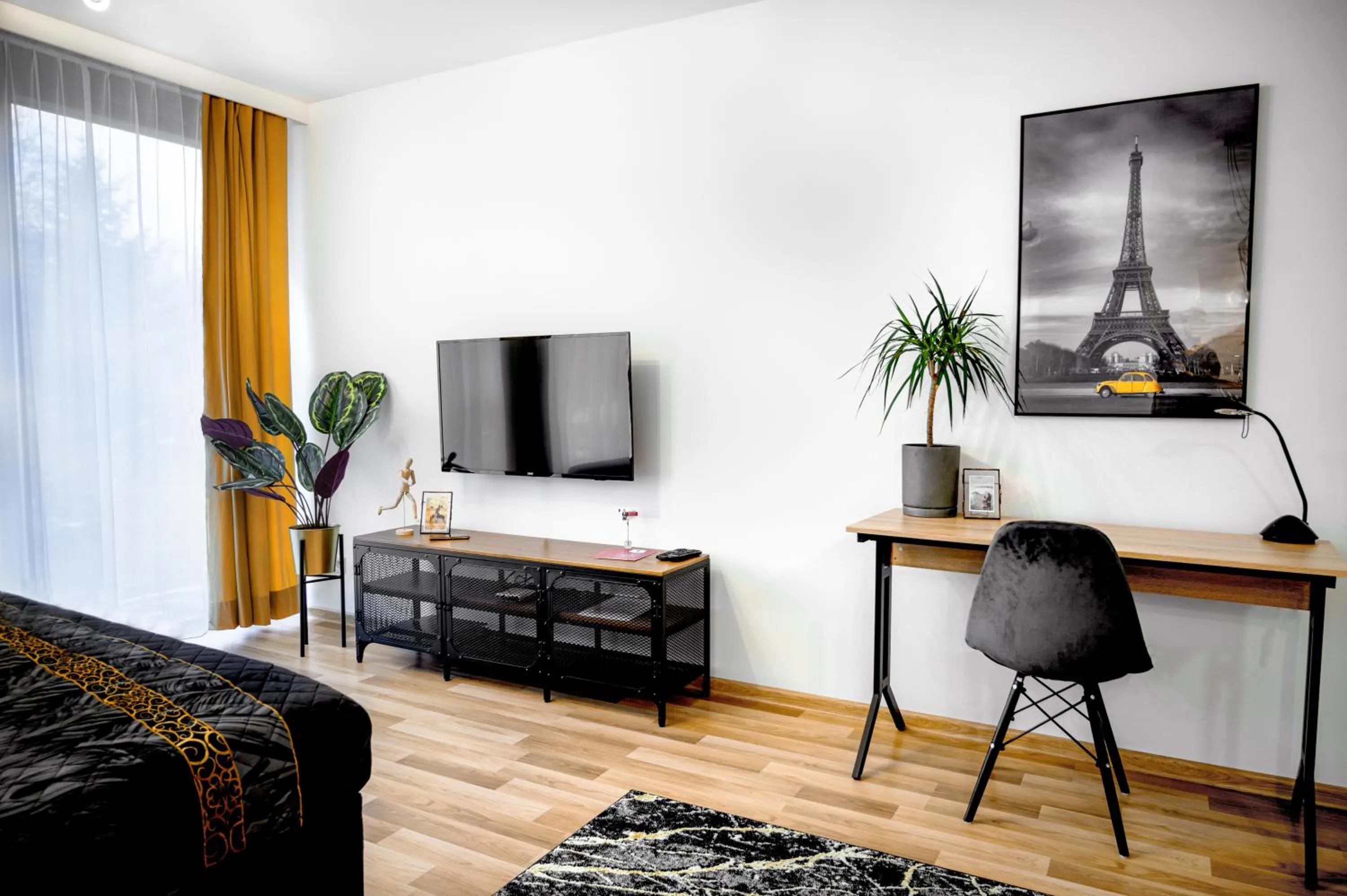 EASY RENT Apartments - Silver 8, Centrum Free Parking 24h Check-in