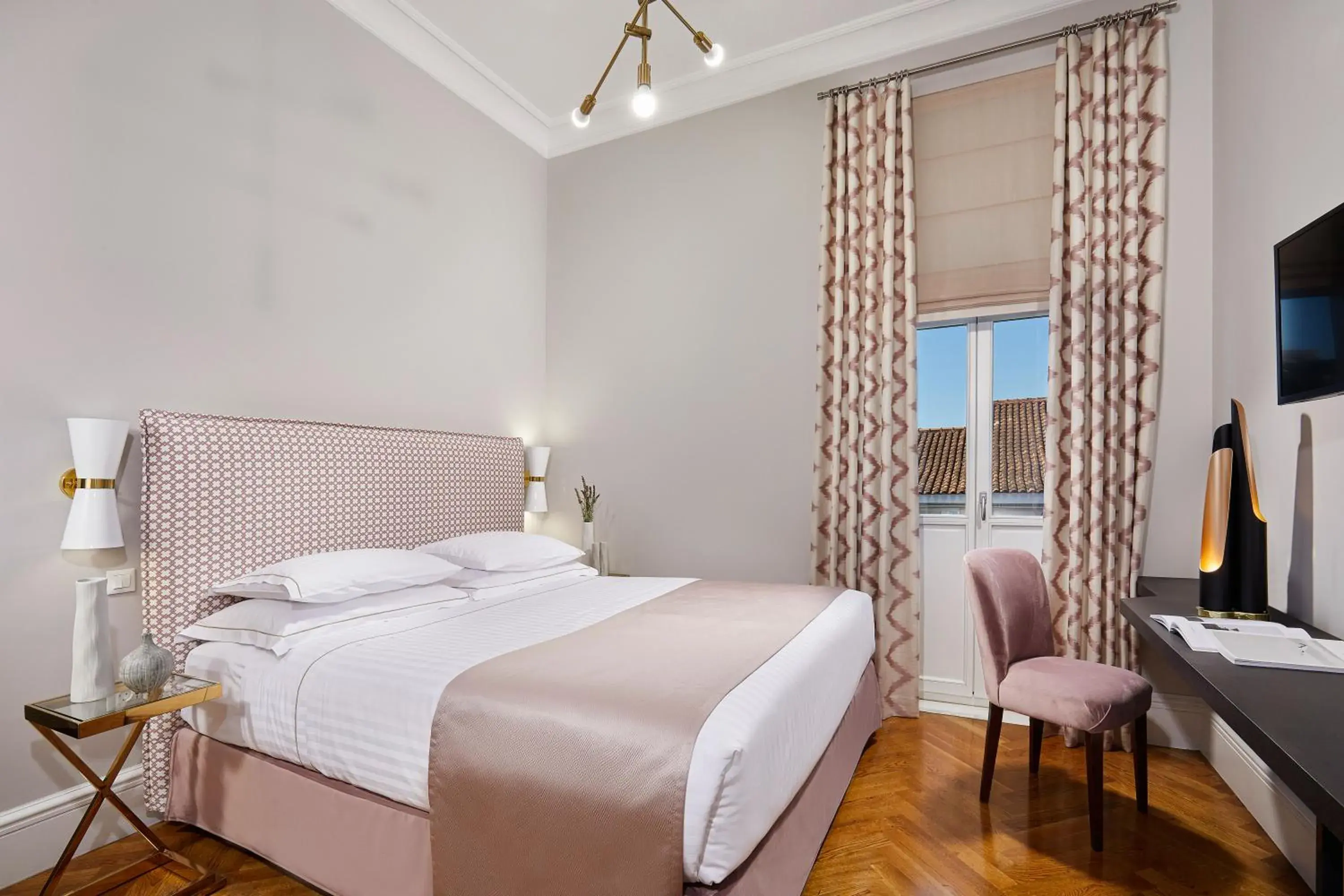 Deluxe Double Room with Balcony & Acropolis View in MiraMe Athens Boutique Hotel Deluxe Double Room with Balcony & Acropolis View in MiraMe Athens Boutique Hotel