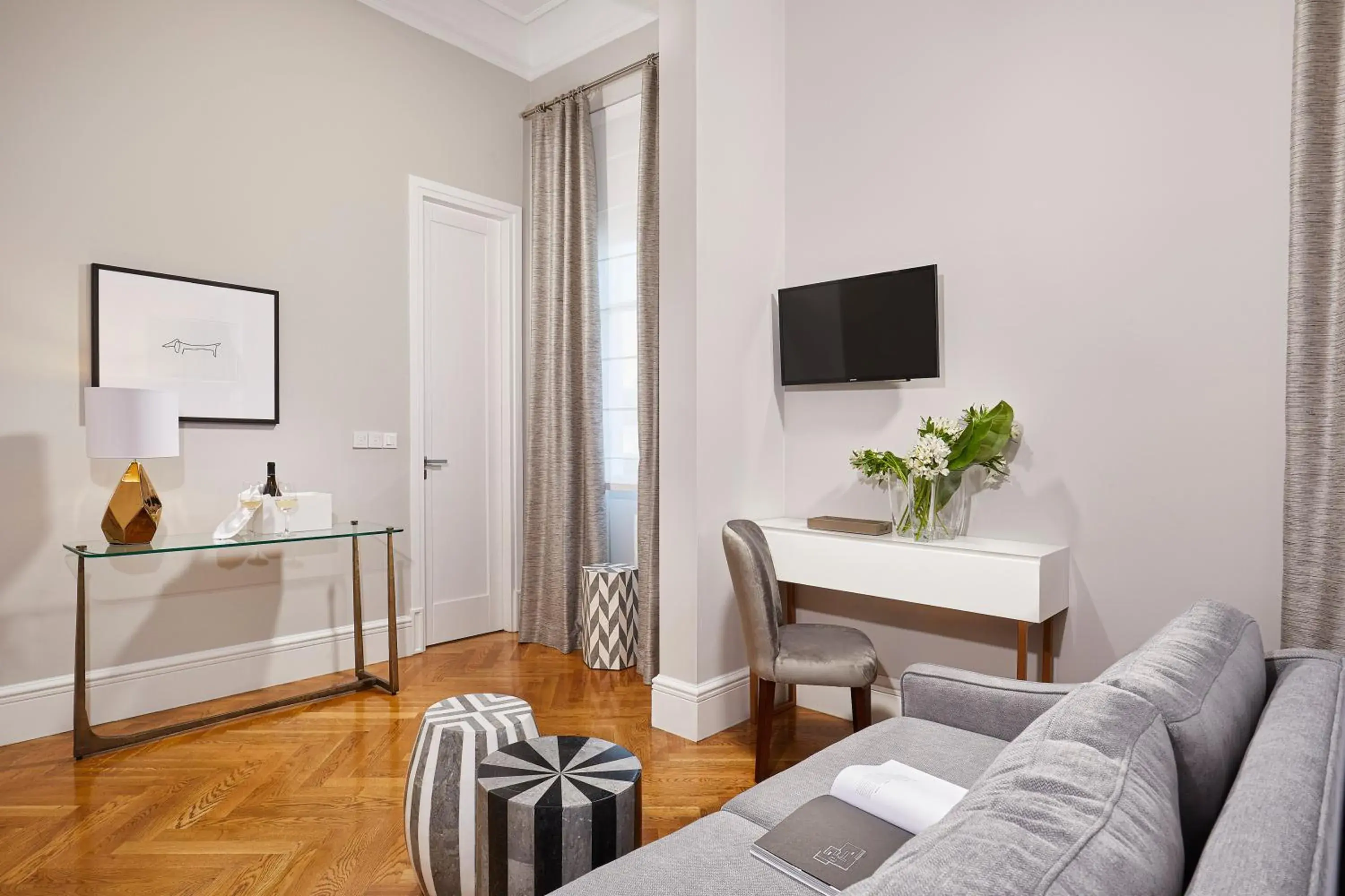 Junior Suite with Balcony in MiraMe Athens Boutique Hotel Junior Suite with Balcony in MiraMe Athens Boutique Hotel