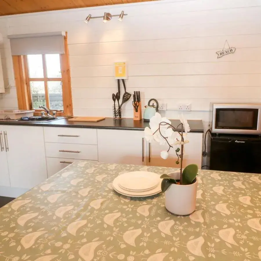 Budget Double Room in Trevenna Cabin Budget Double Room in Trevenna Cabin