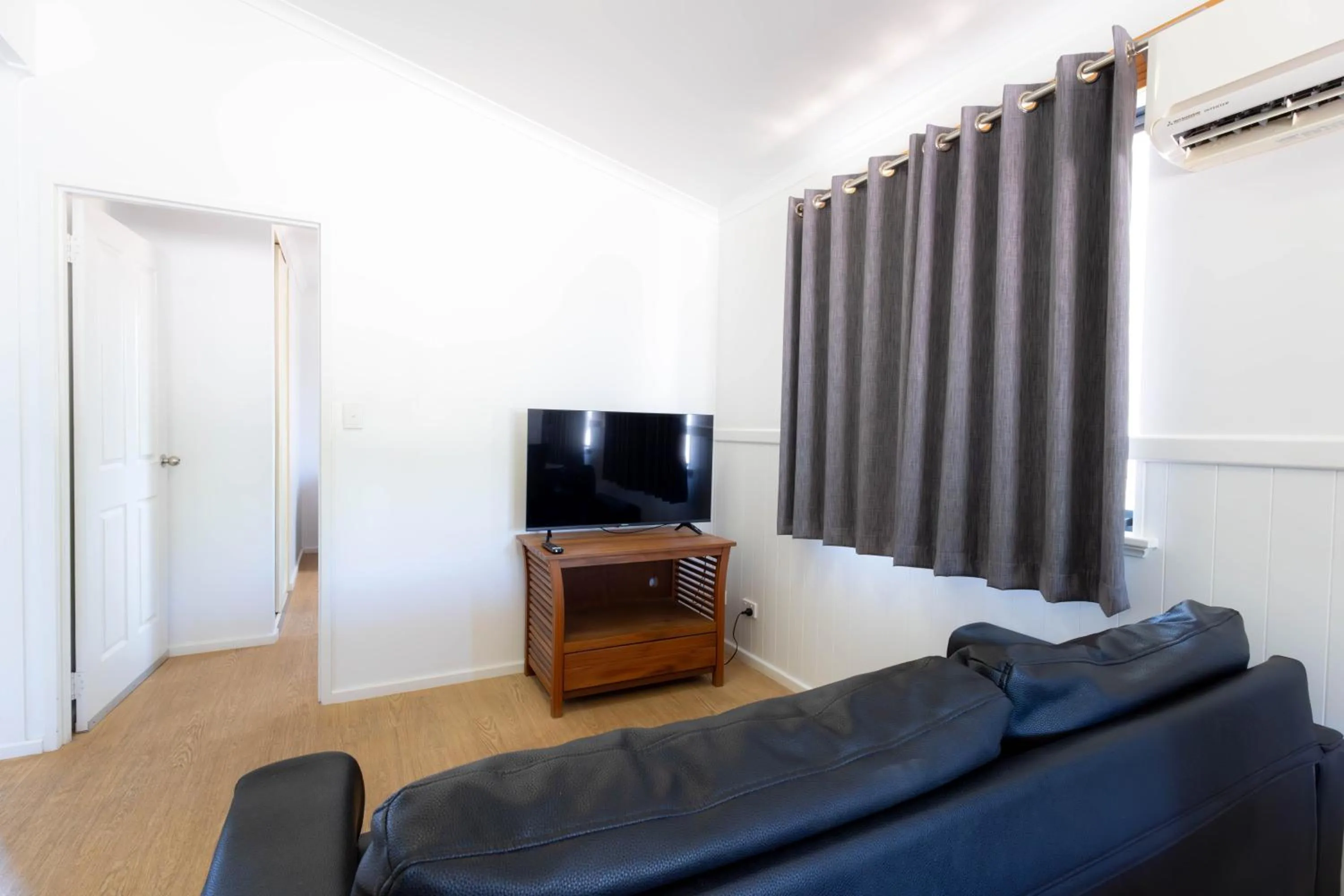 TV and multimedia in Ningaloo Caravan and Holiday Resort