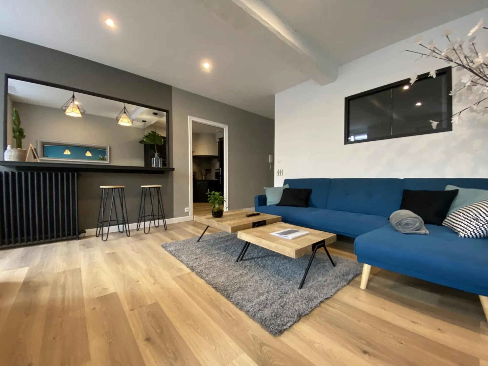 Living room in Appartement 97 M2 proche Puy du fou