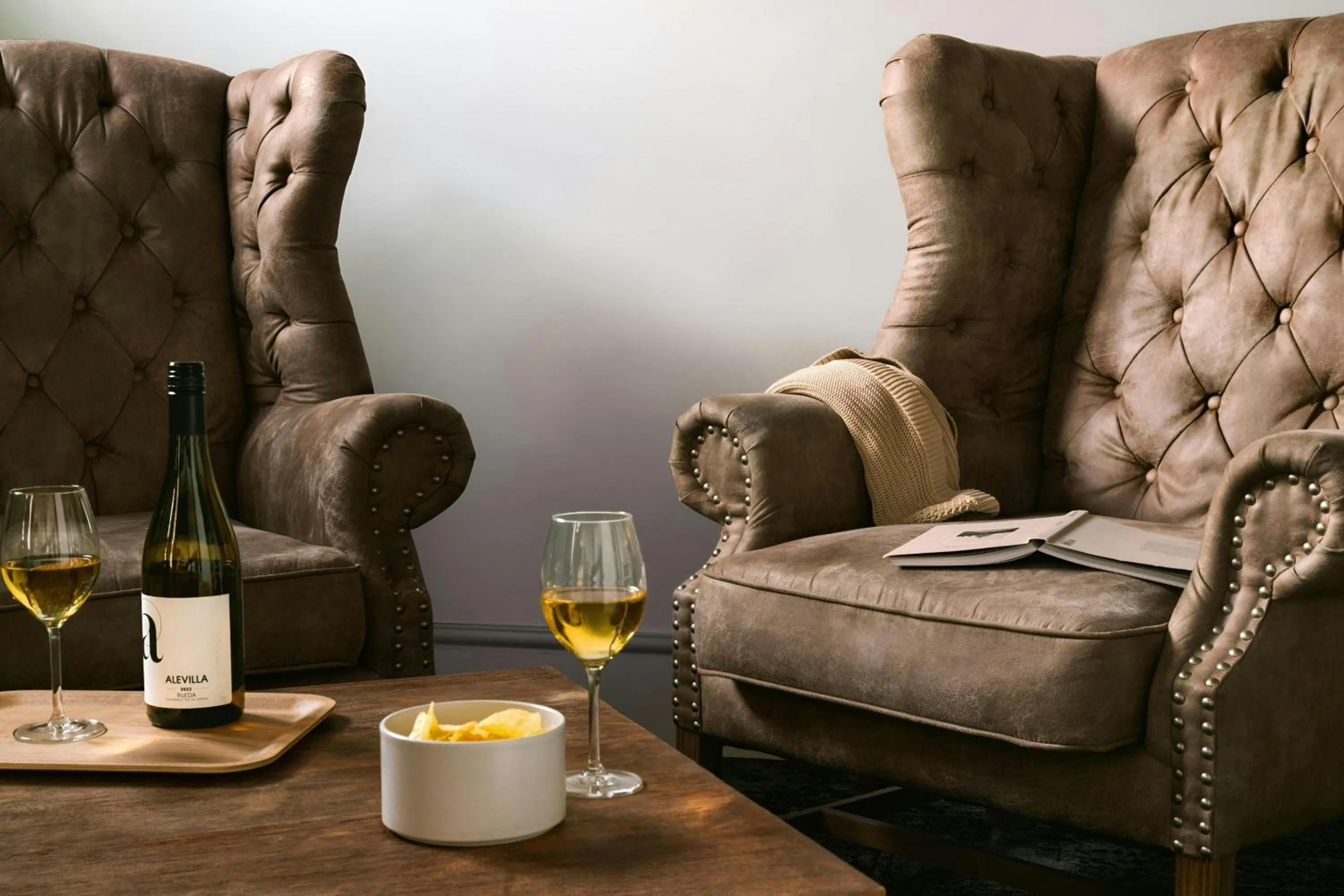 Living room in Park House Hotel Museum Quarter, Sonder by Marriott Bonvoy