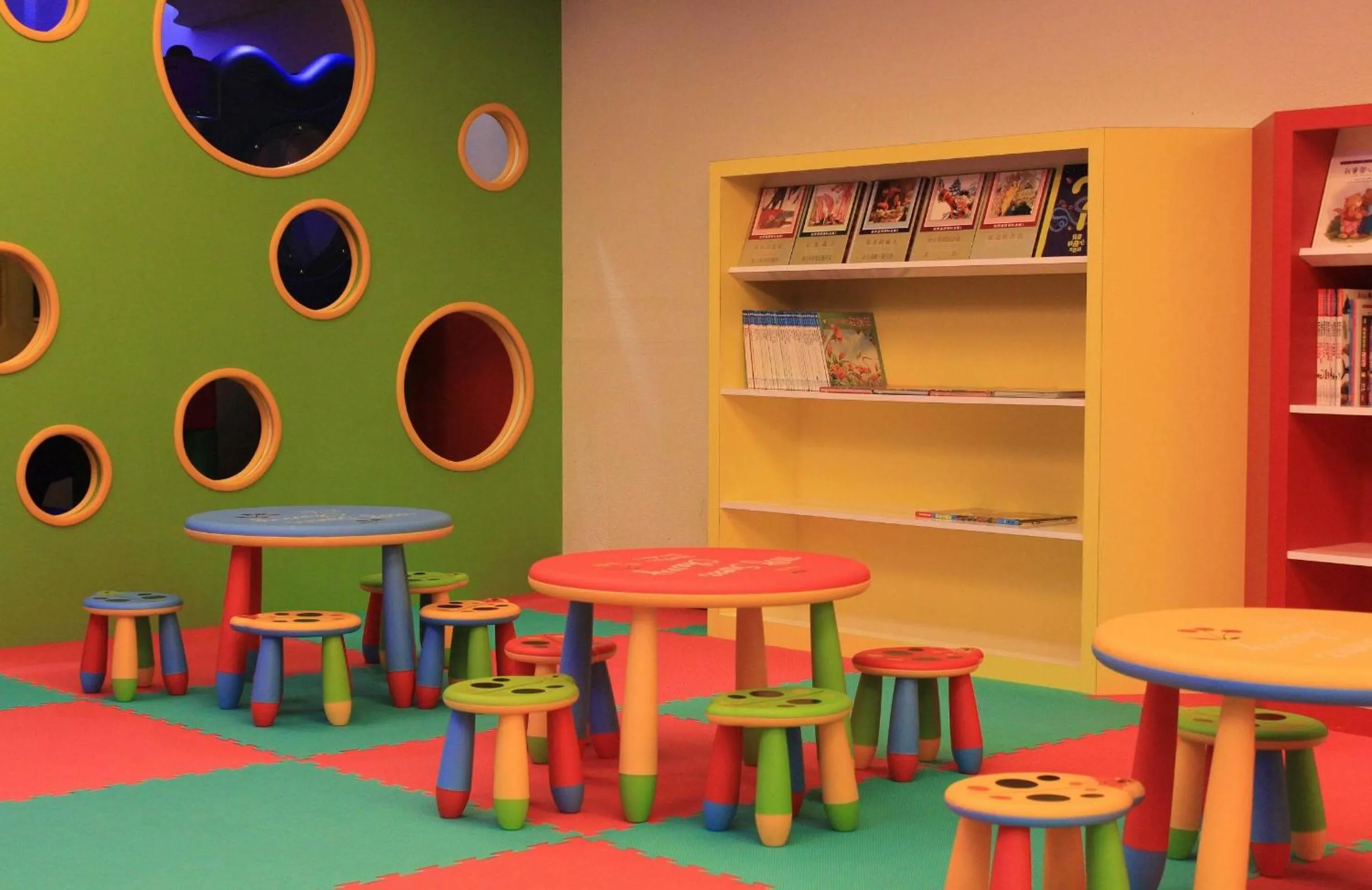 Children play ground in Einhan Resort