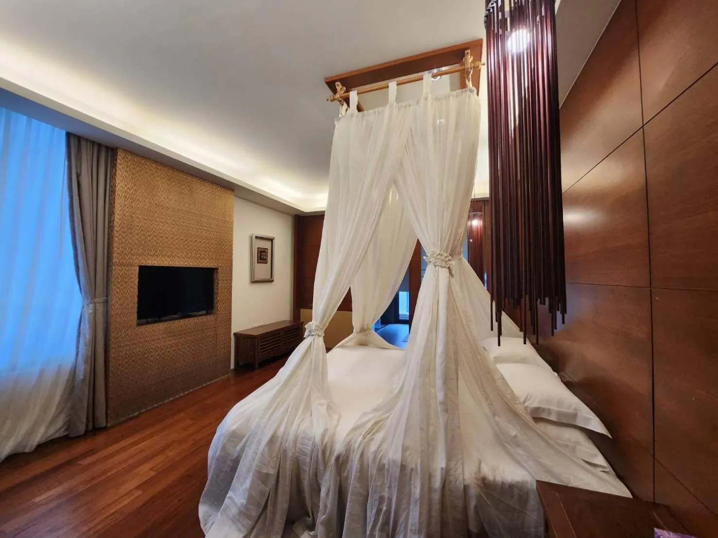 Bed in Einhan Resort