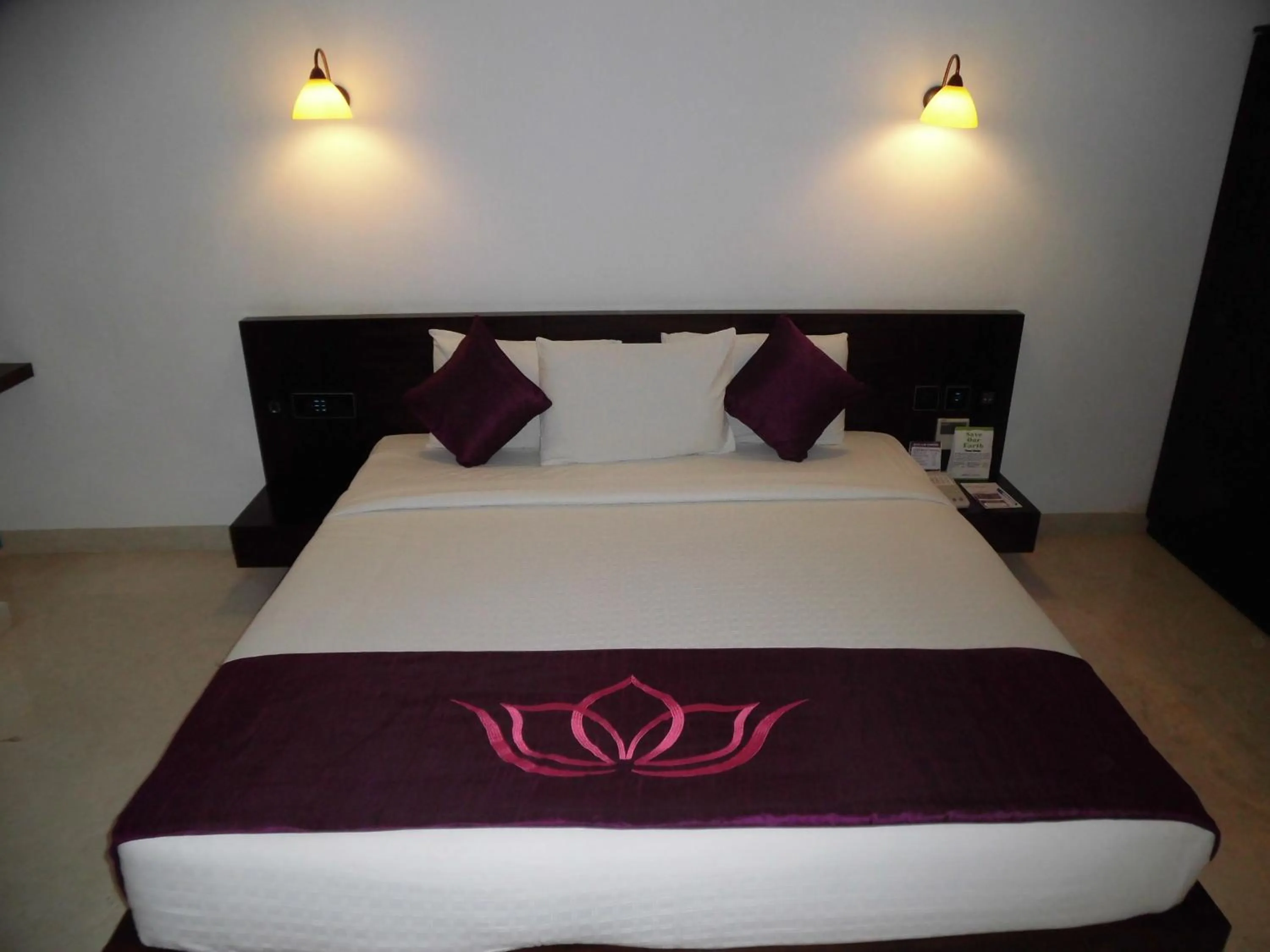 bunk bed, Bed in Lakshmi Hotel