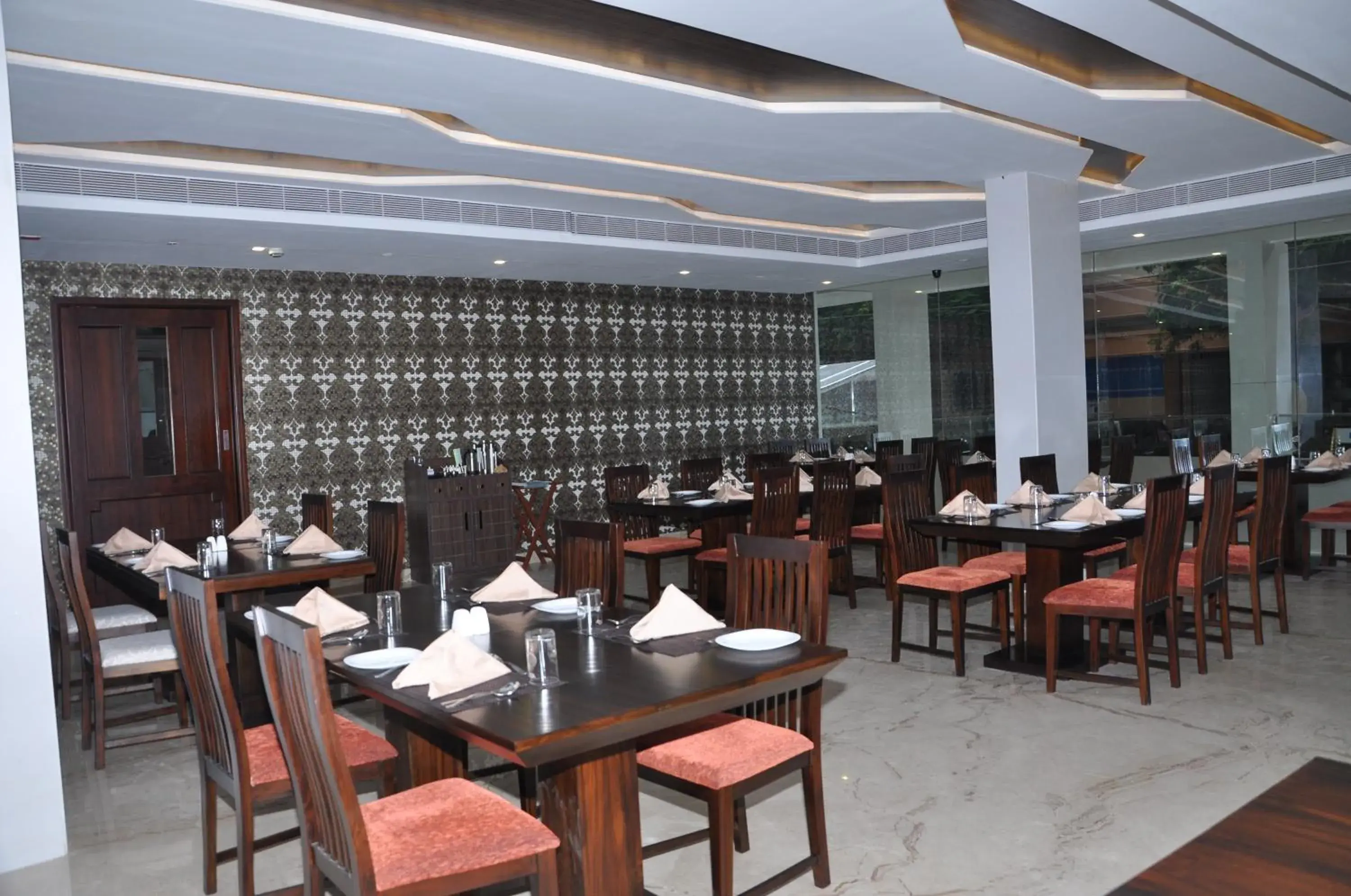 Restaurant/places to eat in Lakshmi Hotel Restaurant/places to eat in Lakshmi Hotel