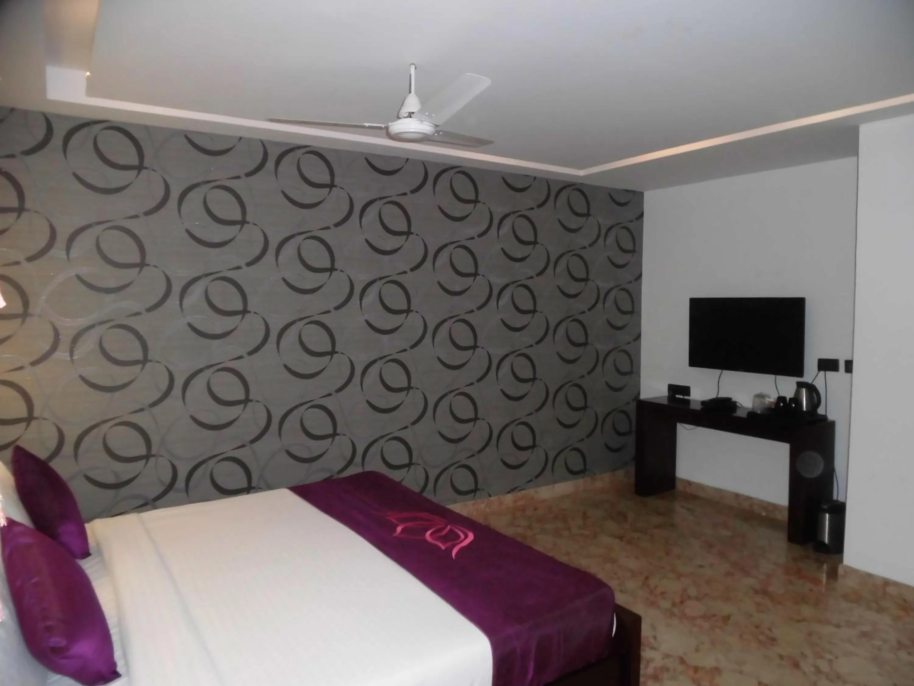 Bedroom, Bed in Lakshmi Hotel