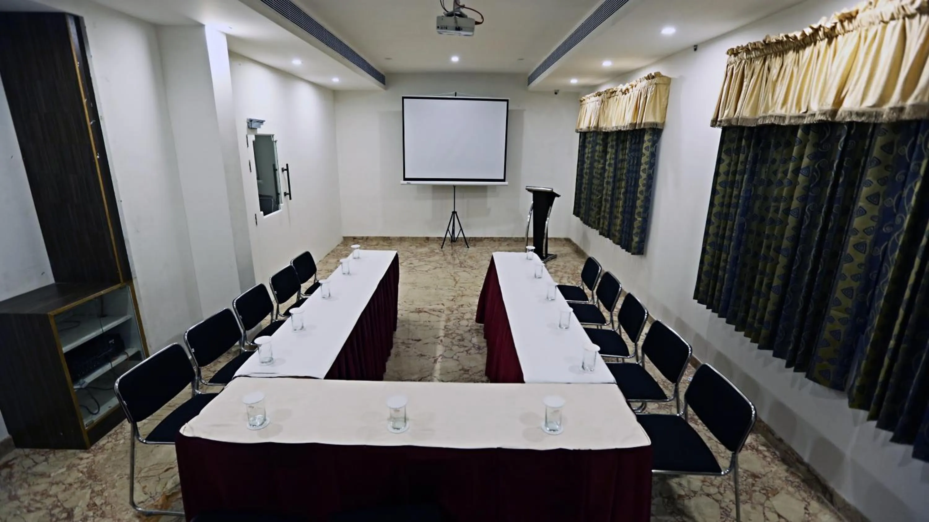 Banquet/Function facilities in Lakshmi Hotel