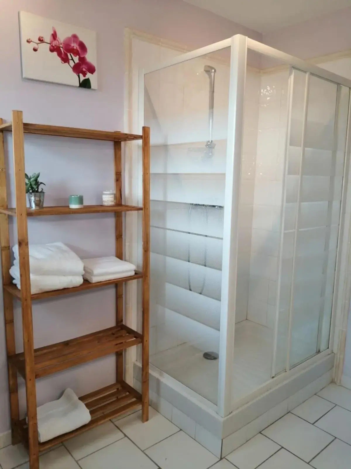 Deluxe Double Room (2 Adults + 2 Child) - single occupancy in La Margottière chez isa et titi Deluxe Double Room (2 Adults + 2 Child) - single occupancy in La Margottière chez isa et titi