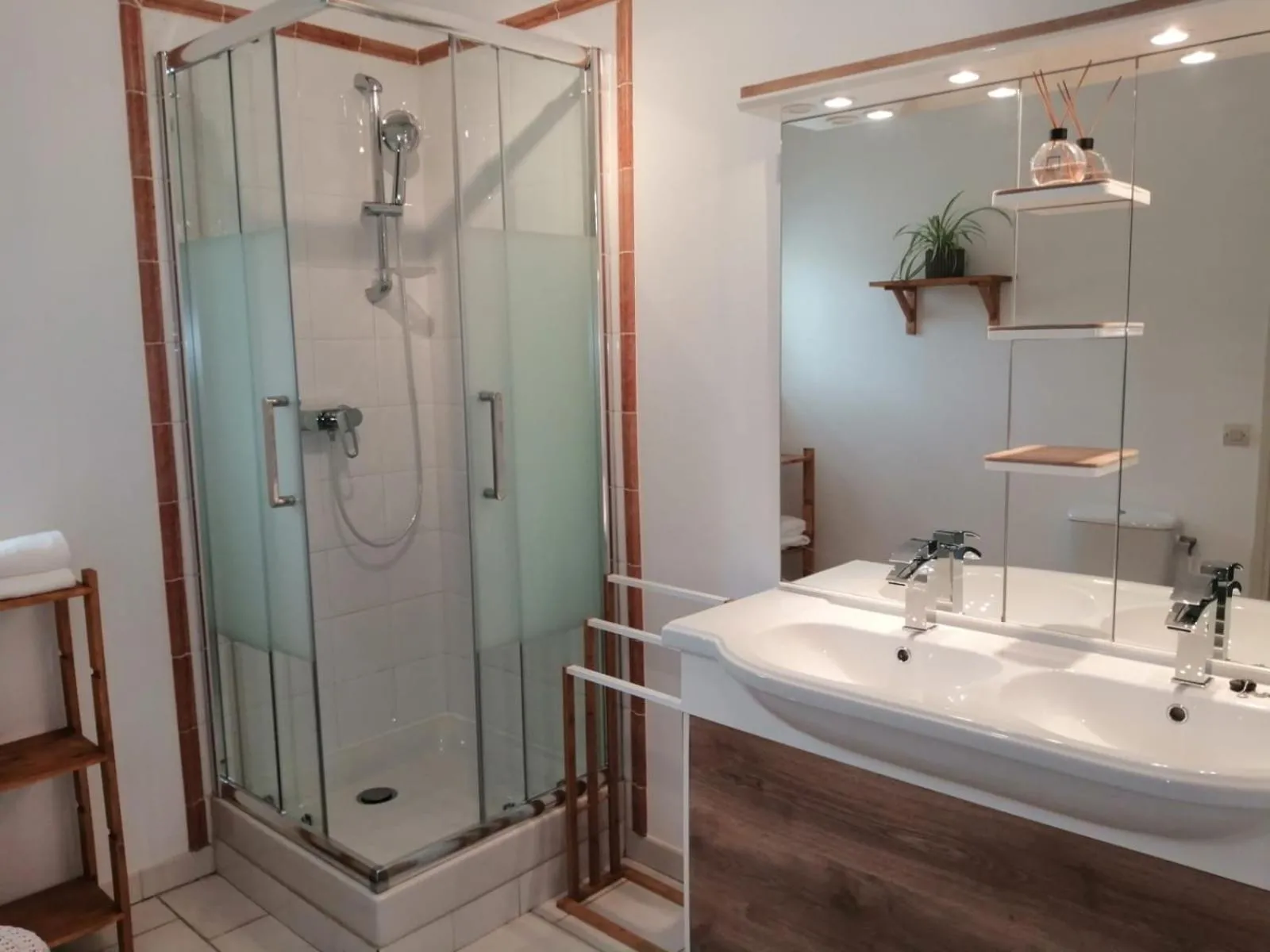 Double Room with Terrace - single occupancy in La Margottière chez isa et titi