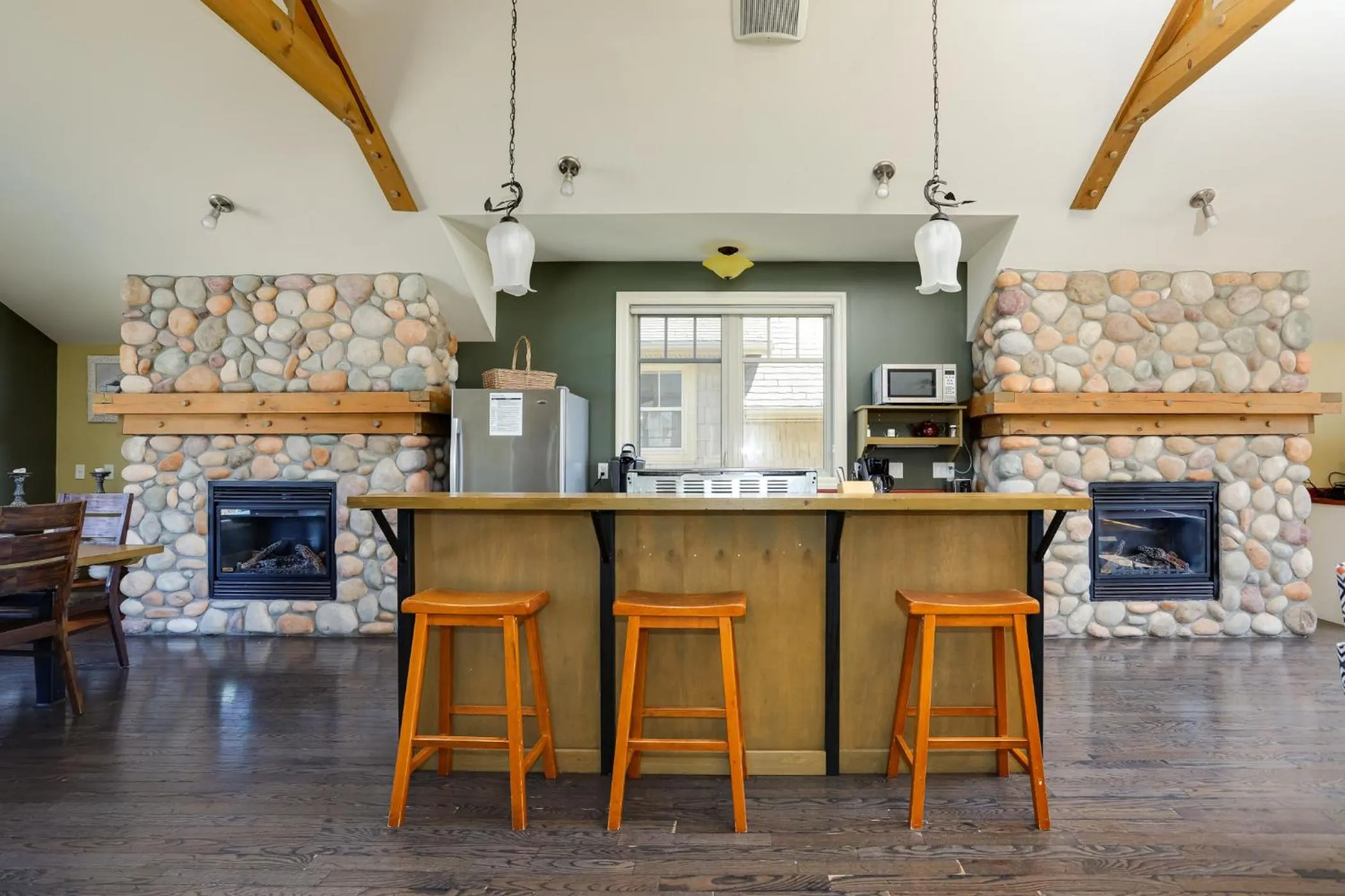 Kitchen or kitchenette in Blue View 5 Chalet