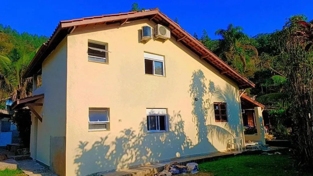 Property building in Piscina climatizada, jacuzzi e com grande área verde