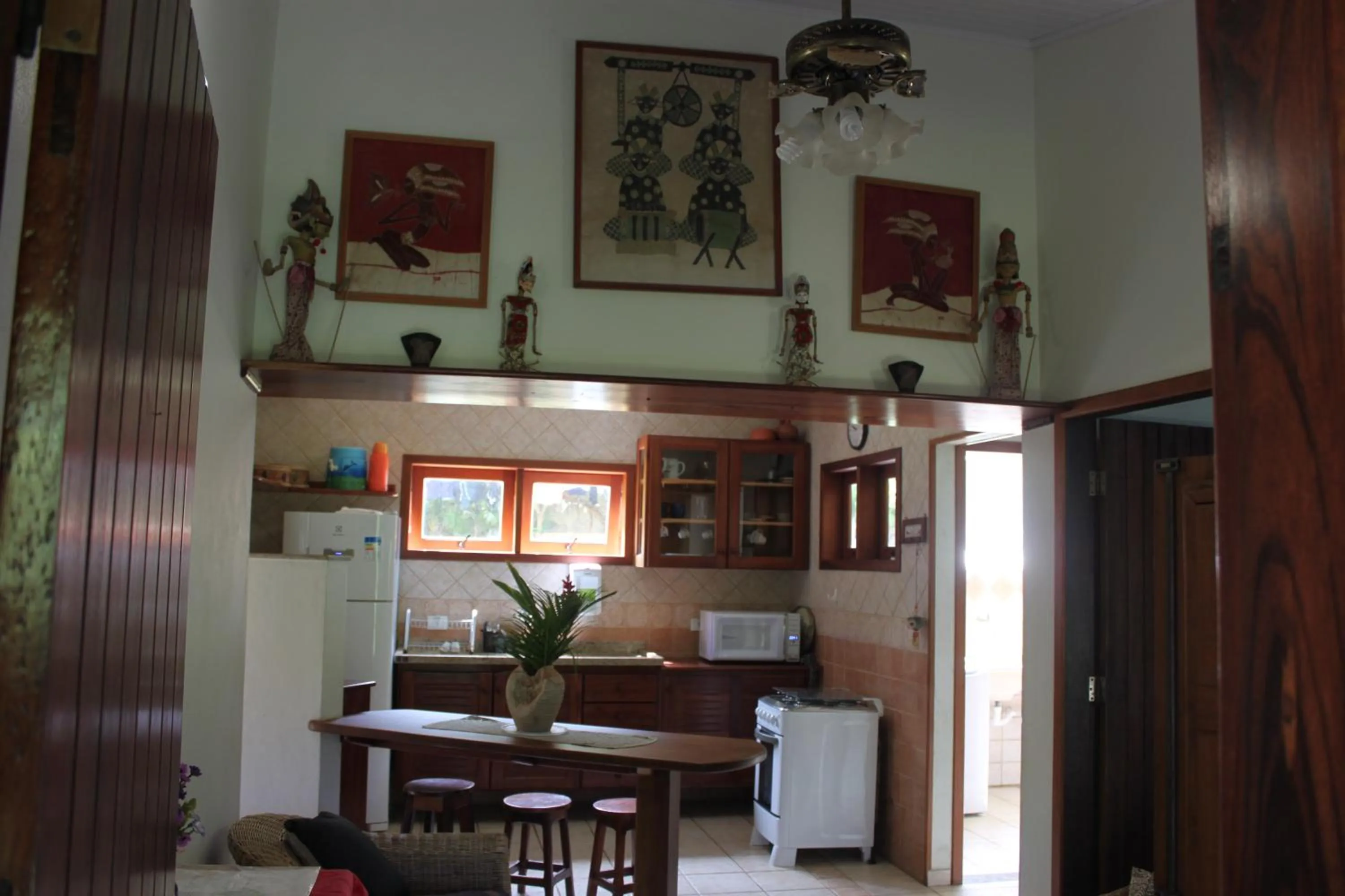 Kitchen or kitchenette in Piscina climatizada, jacuzzi e com grande área verde