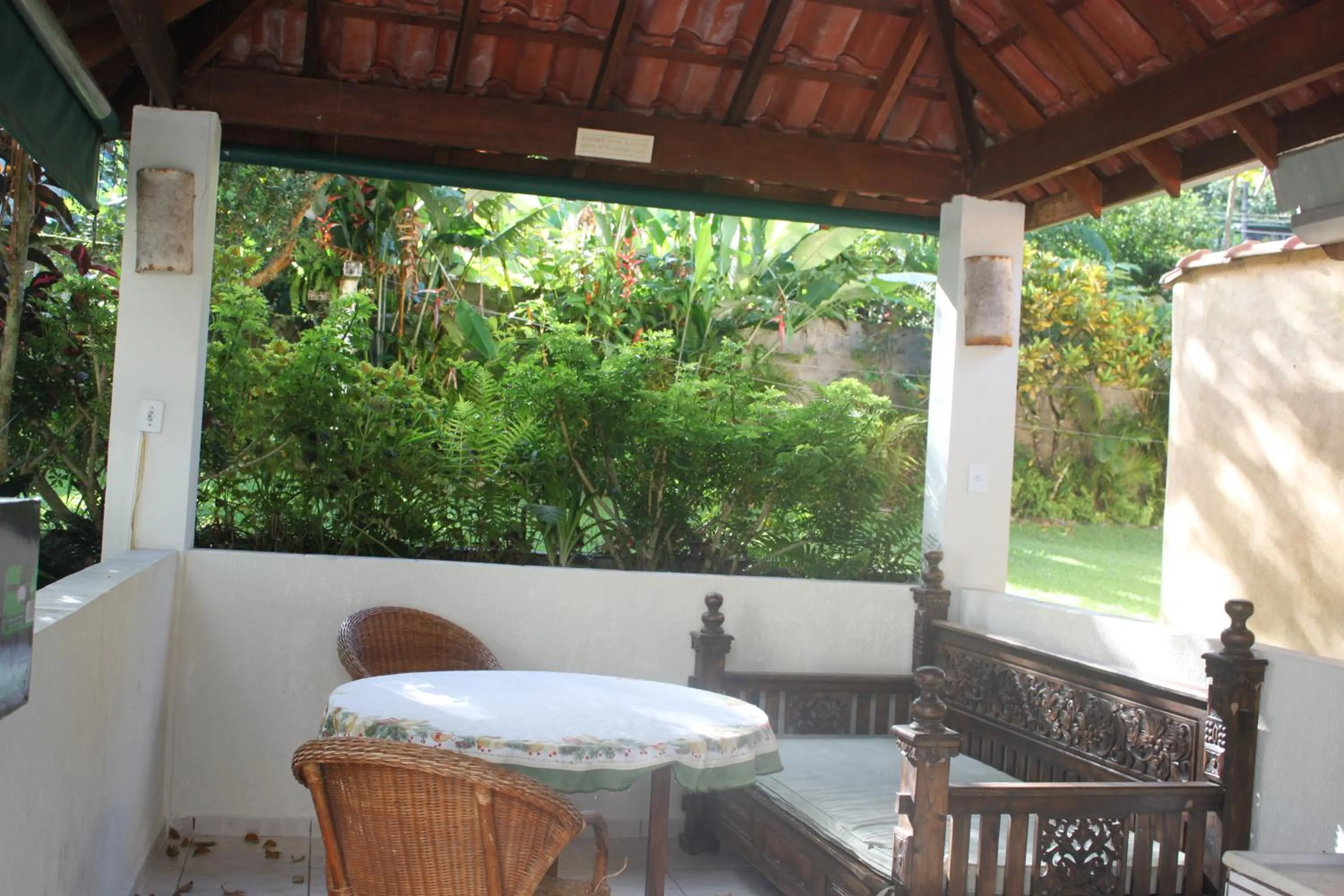 Patio in Piscina climatizada, jacuzzi e com grande área verde