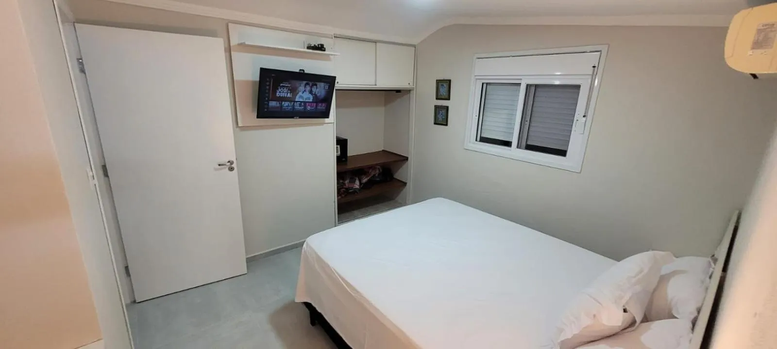 TV and multimedia, Bed in Piscina climatizada, jacuzzi e com grande área verde