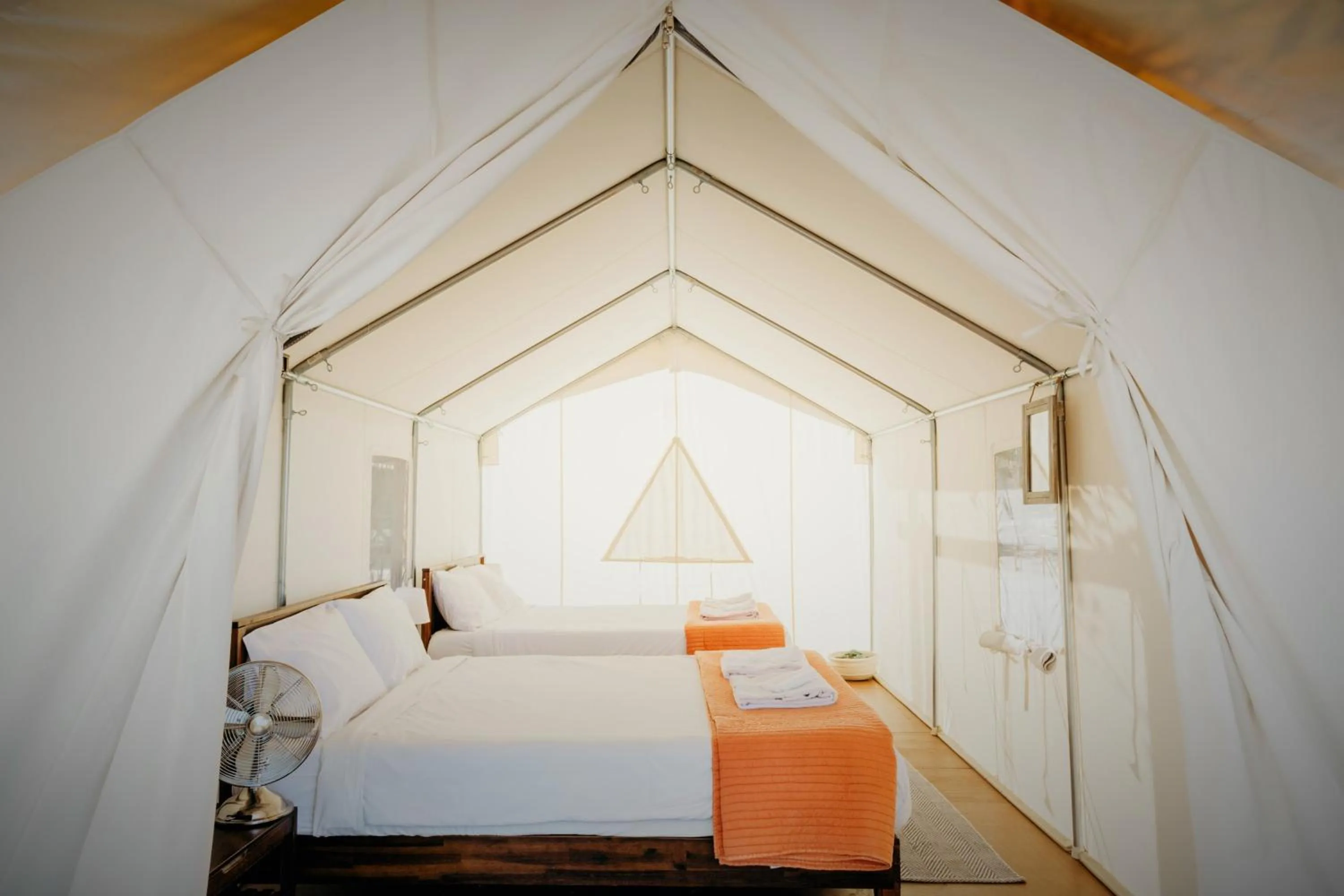 Photo of the whole room, Bed in Wildhaven Sonoma Glamping