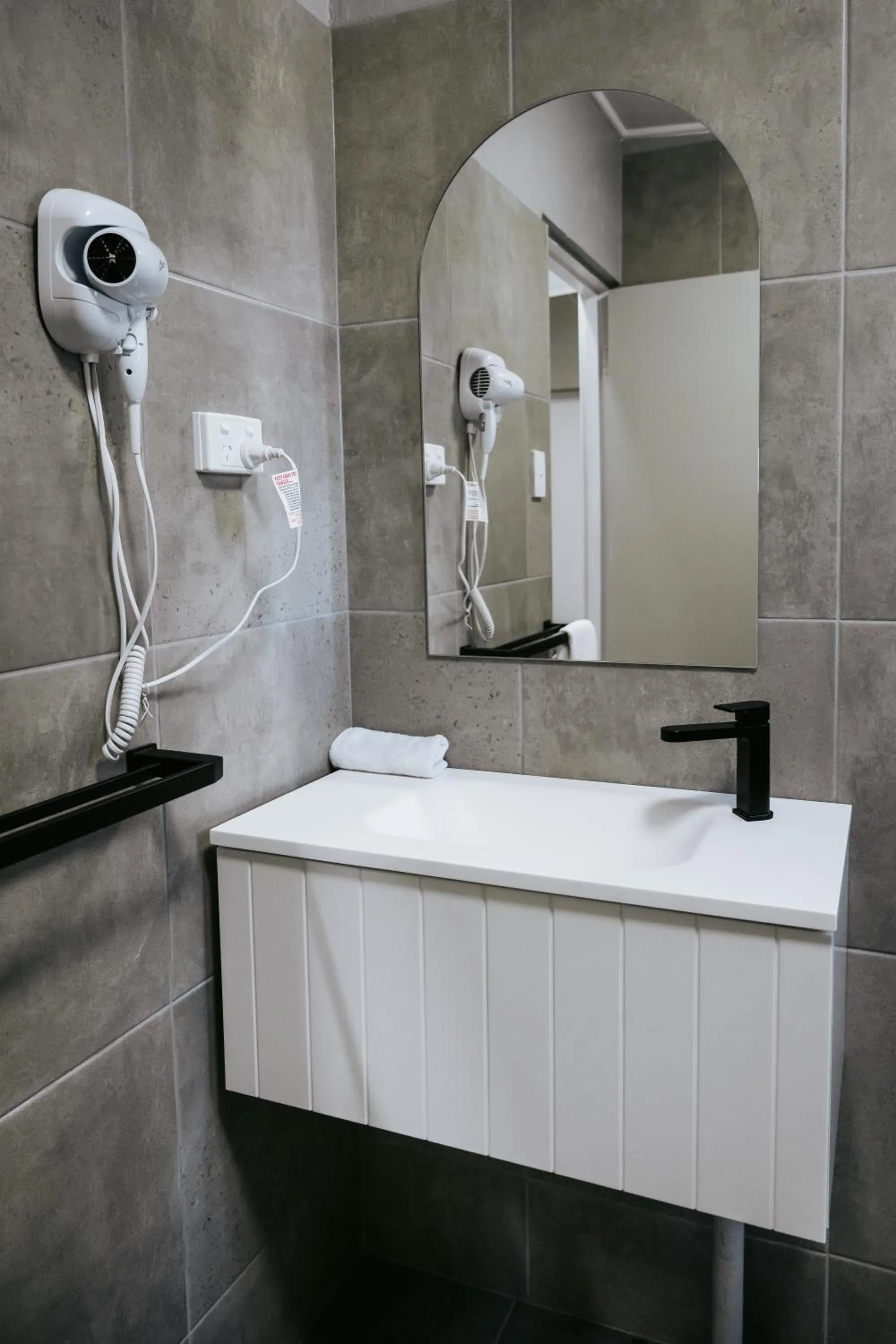 Bathroom in Rix Hotel Motel