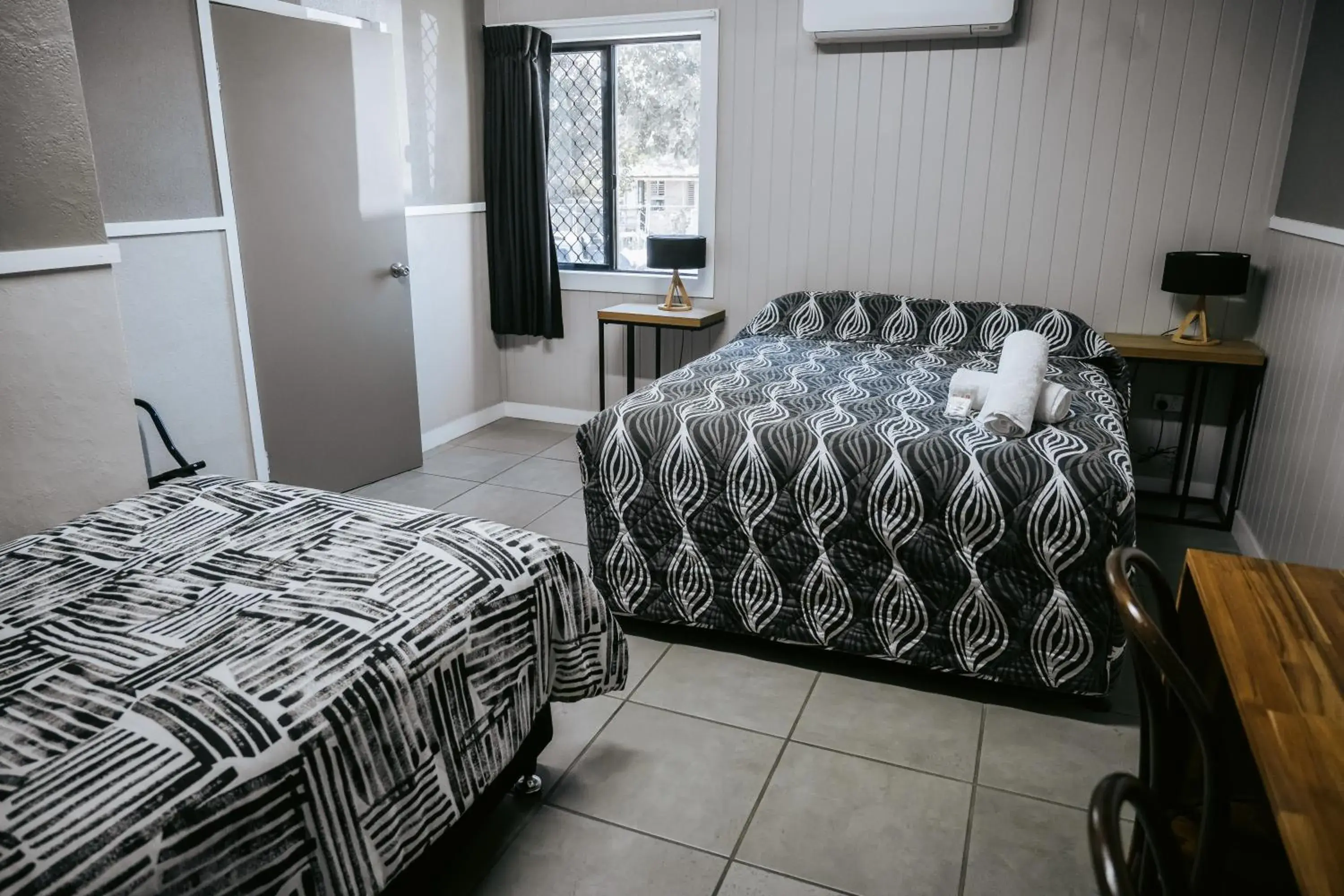 Bedroom, Bed in Rix Hotel Motel Bedroom, Bed in Rix Hotel Motel