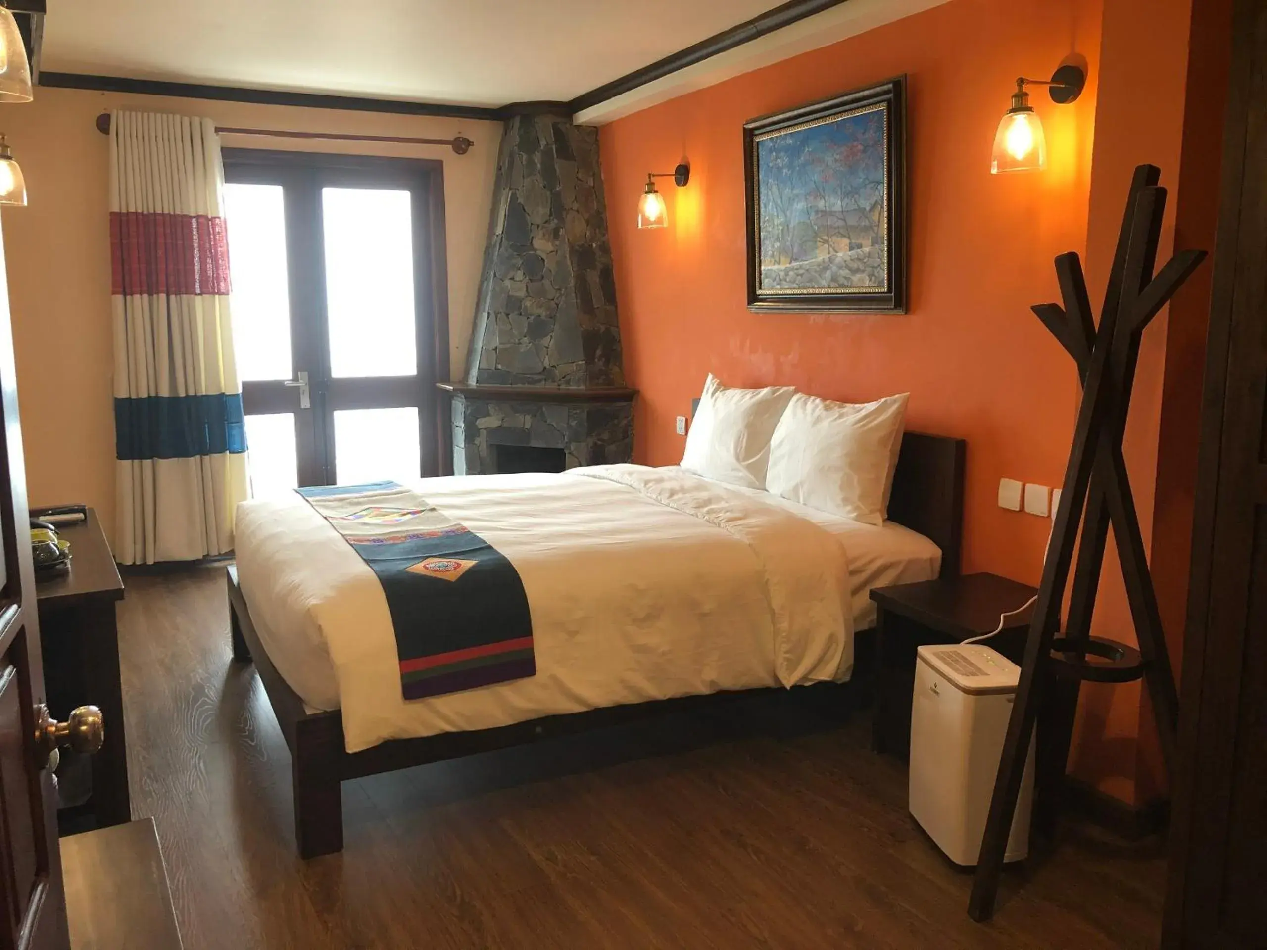 Photo of the whole room, Bed in Cat Cat Galerie d’Art Photo of the whole room, Bed in Cat Cat Galerie d’Art