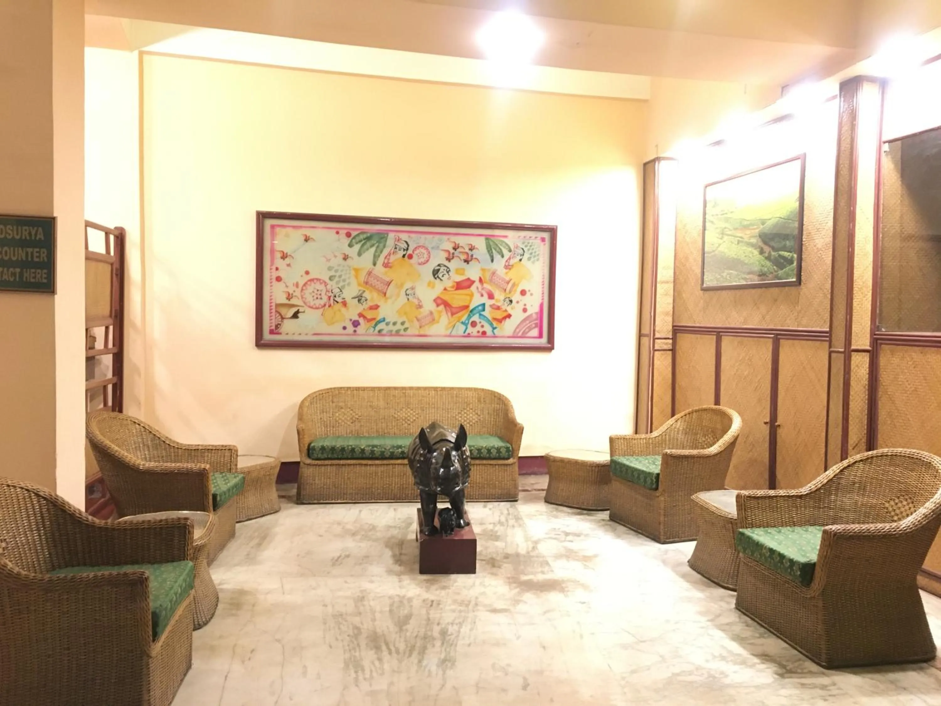 Lobby or reception in Hotel Indsurya