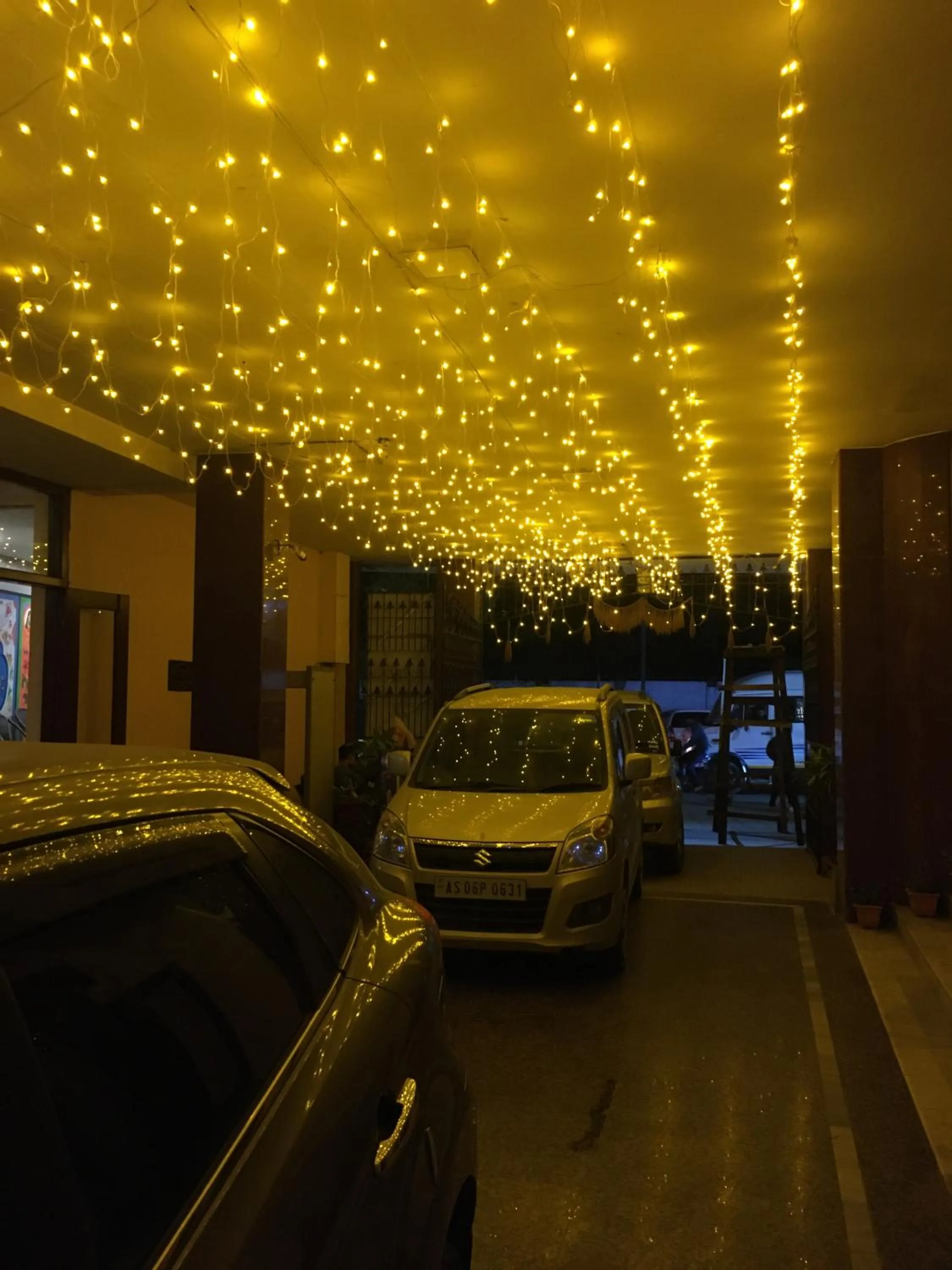 Property building in Hotel Indsurya