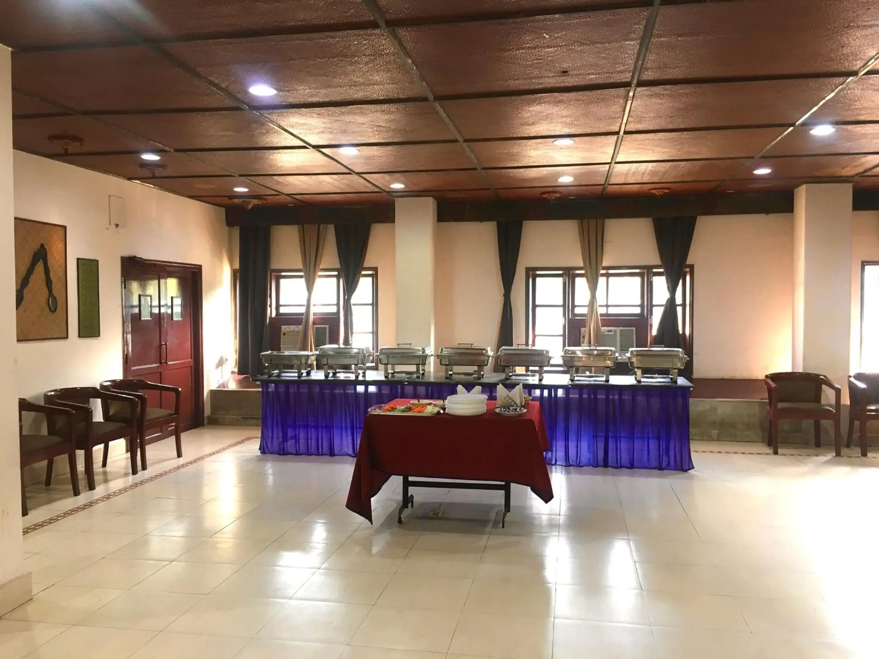 Restaurant/places to eat in Hotel Indsurya Restaurant/places to eat in Hotel Indsurya