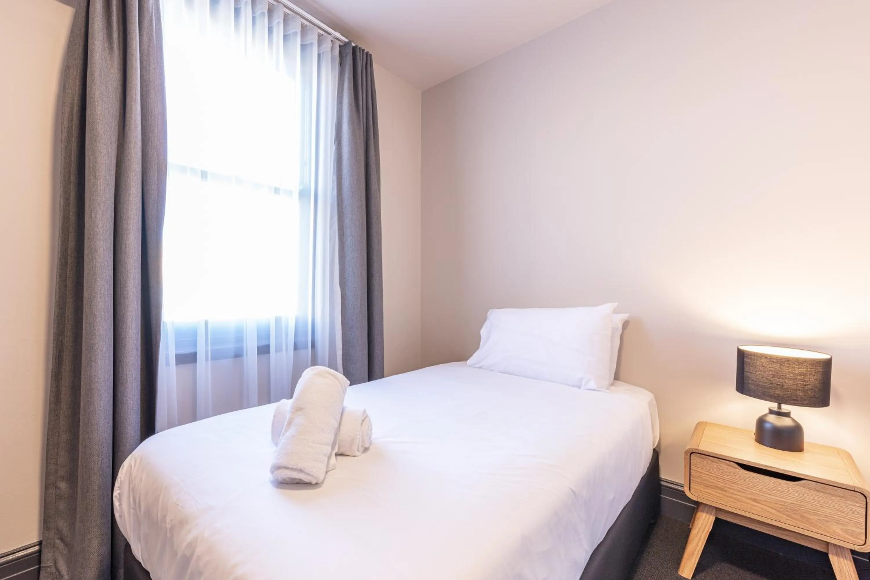 Bed in Lakemba Hotel