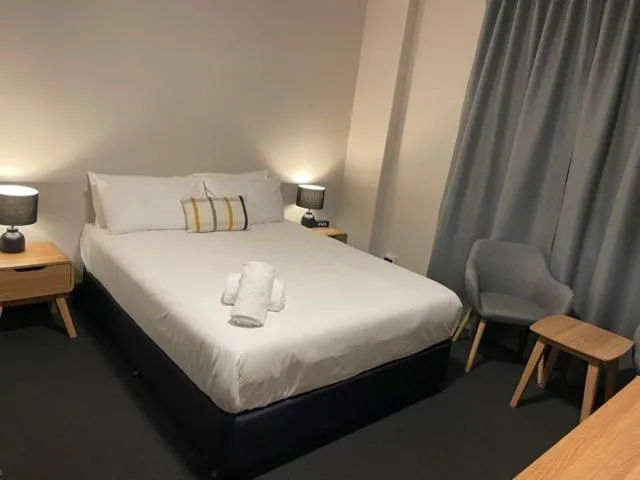 Bed in Lakemba Hotel