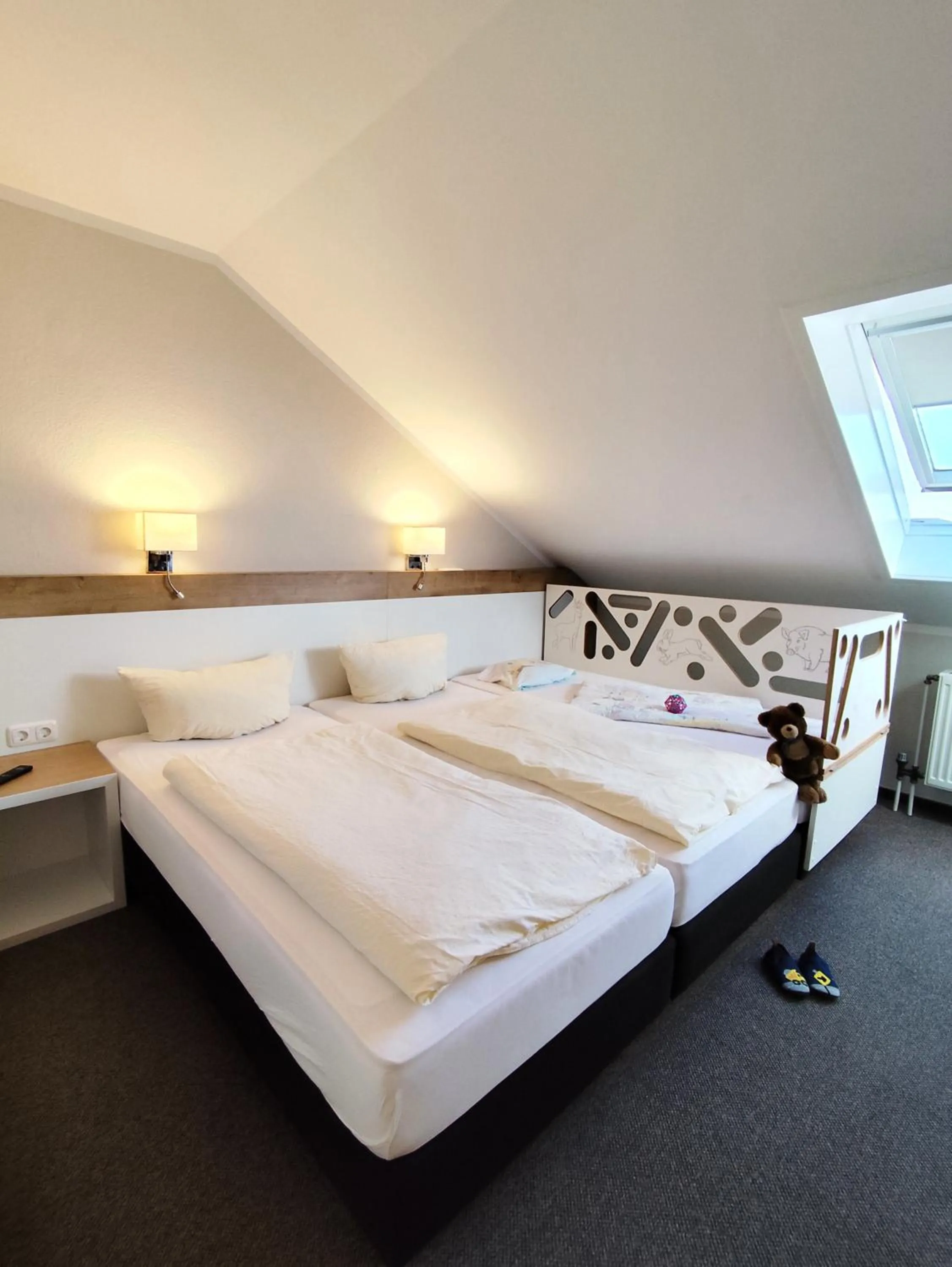 Bed in Garni Hotel & Ferienwohnungen Seeschlößchen