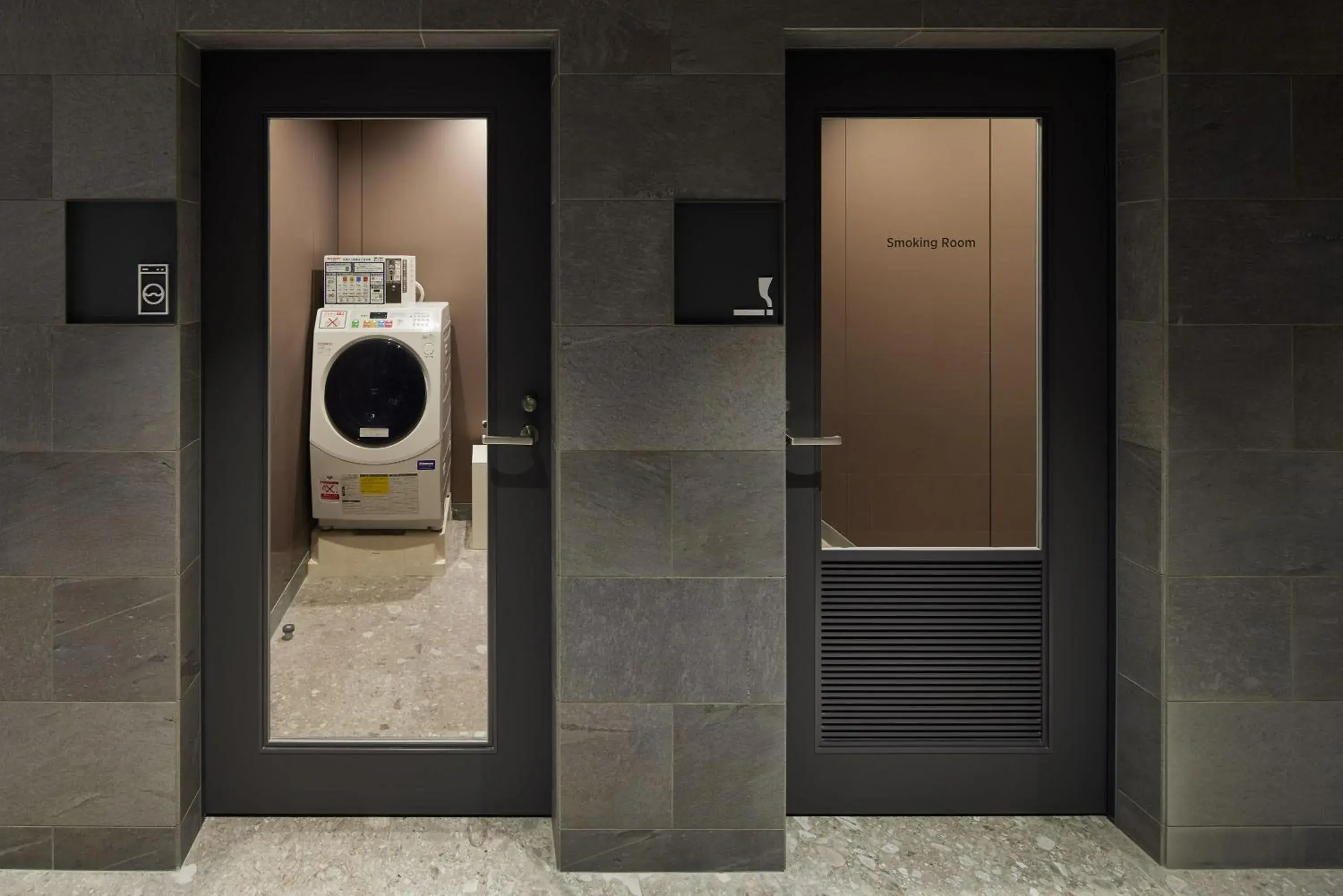 Property building in Oakwood Hotel Oike Kyoto Property building in Oakwood Hotel Oike Kyoto