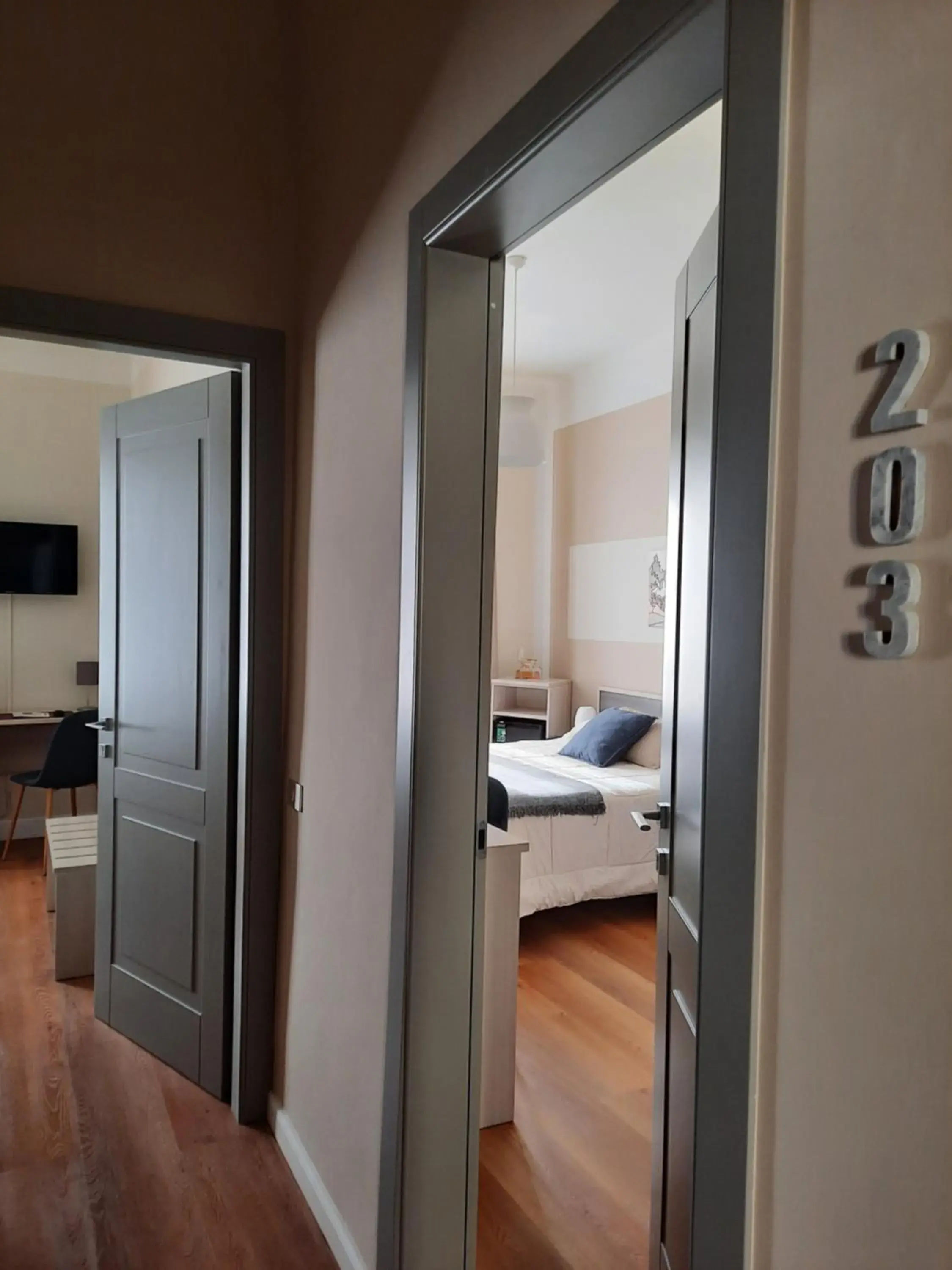 Superior Single Room in Art Hotel Pietrasanta Superior Single Room in Art Hotel Pietrasanta