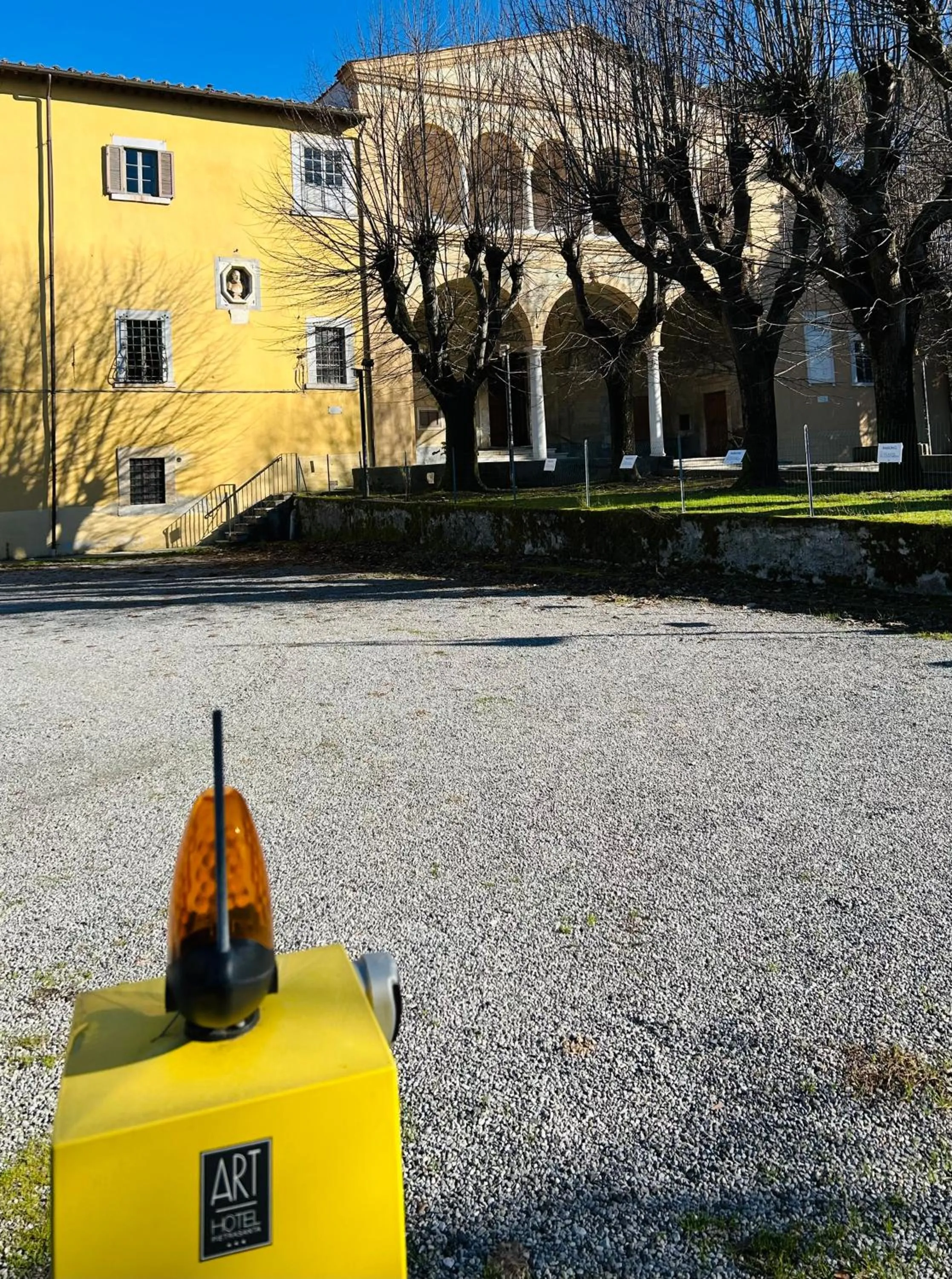 Parking in Art Hotel Pietrasanta