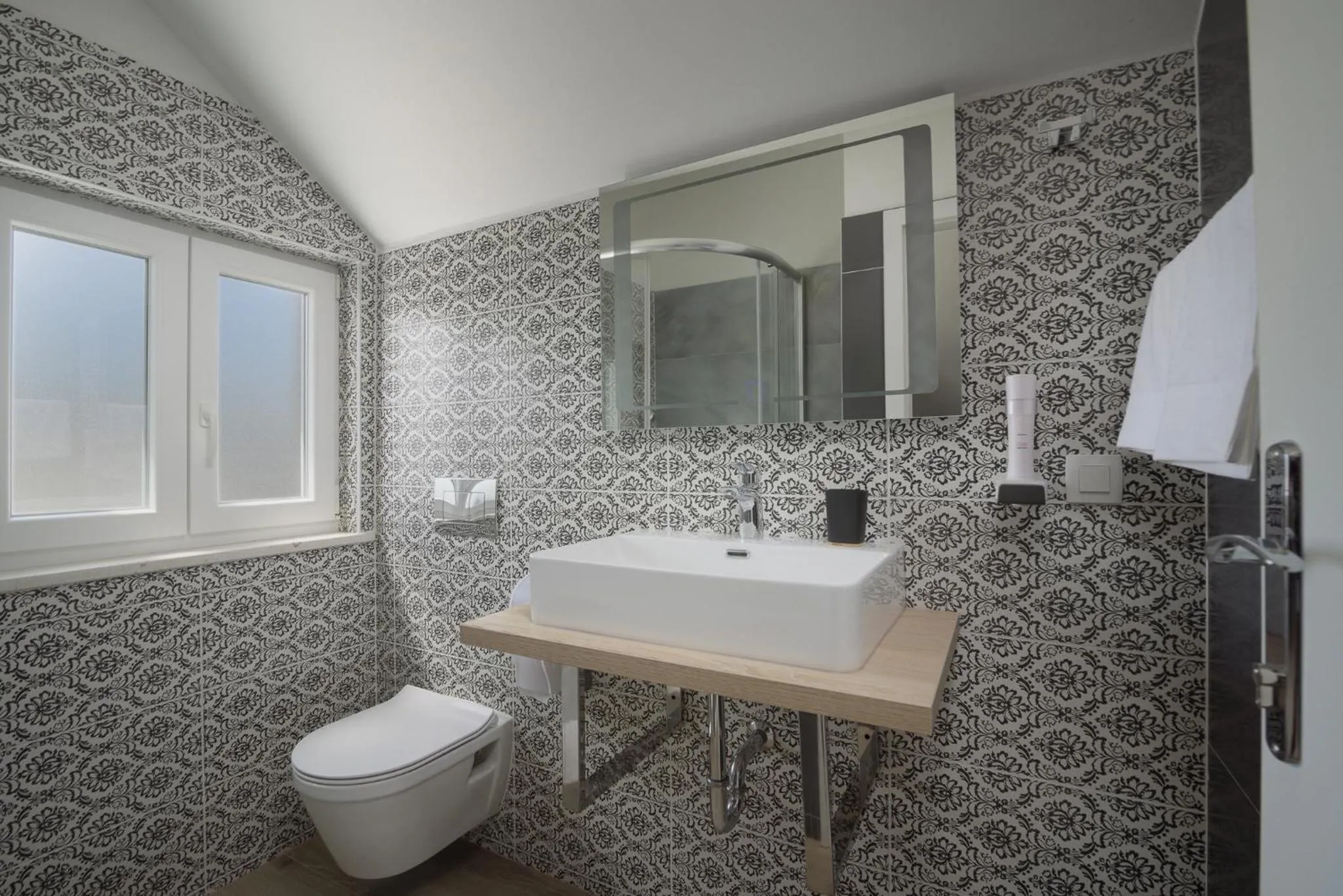 Bathroom in Vila White