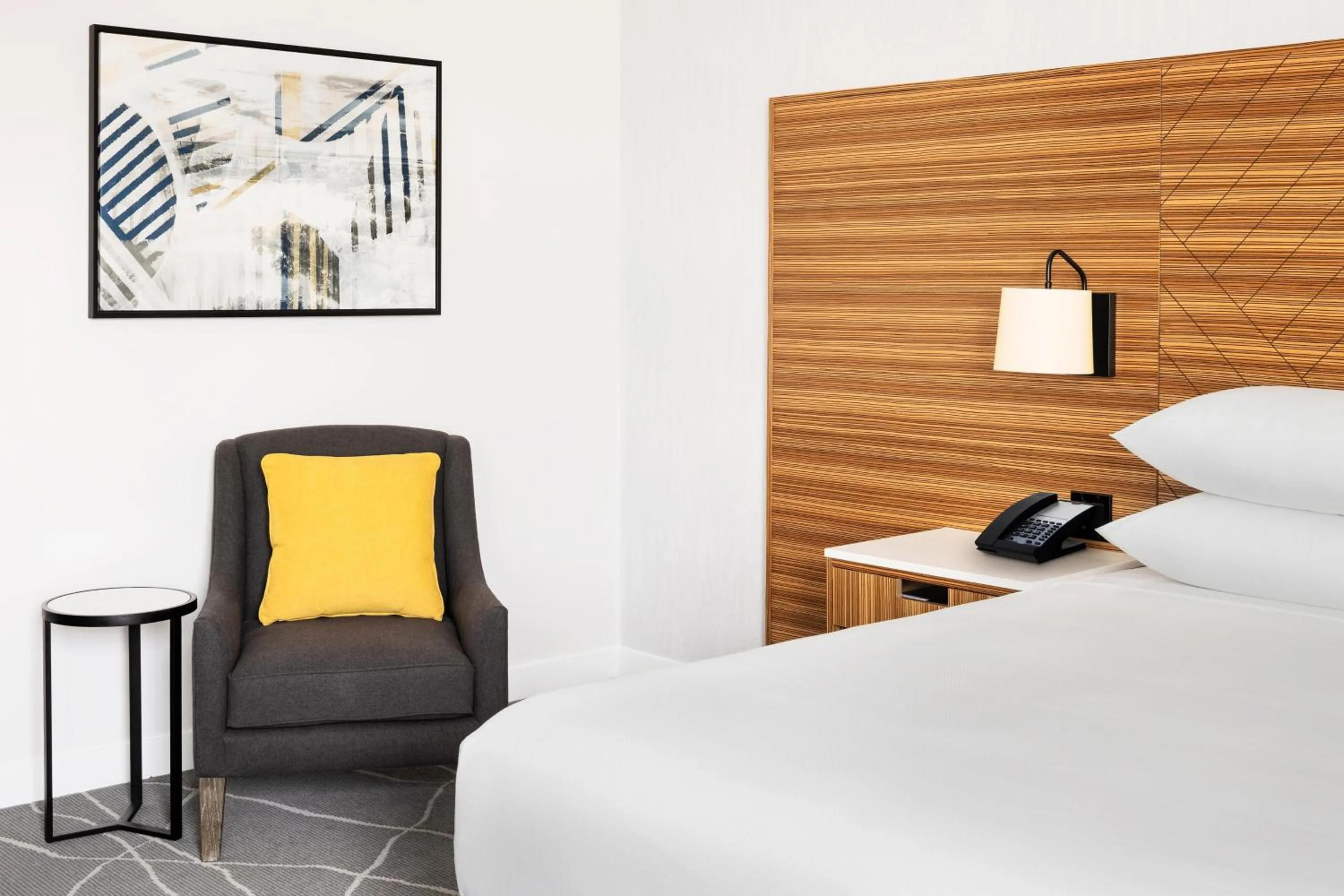 Photo of the whole room, Bed in Delta Hotels by Marriott Grande Prairie Airport