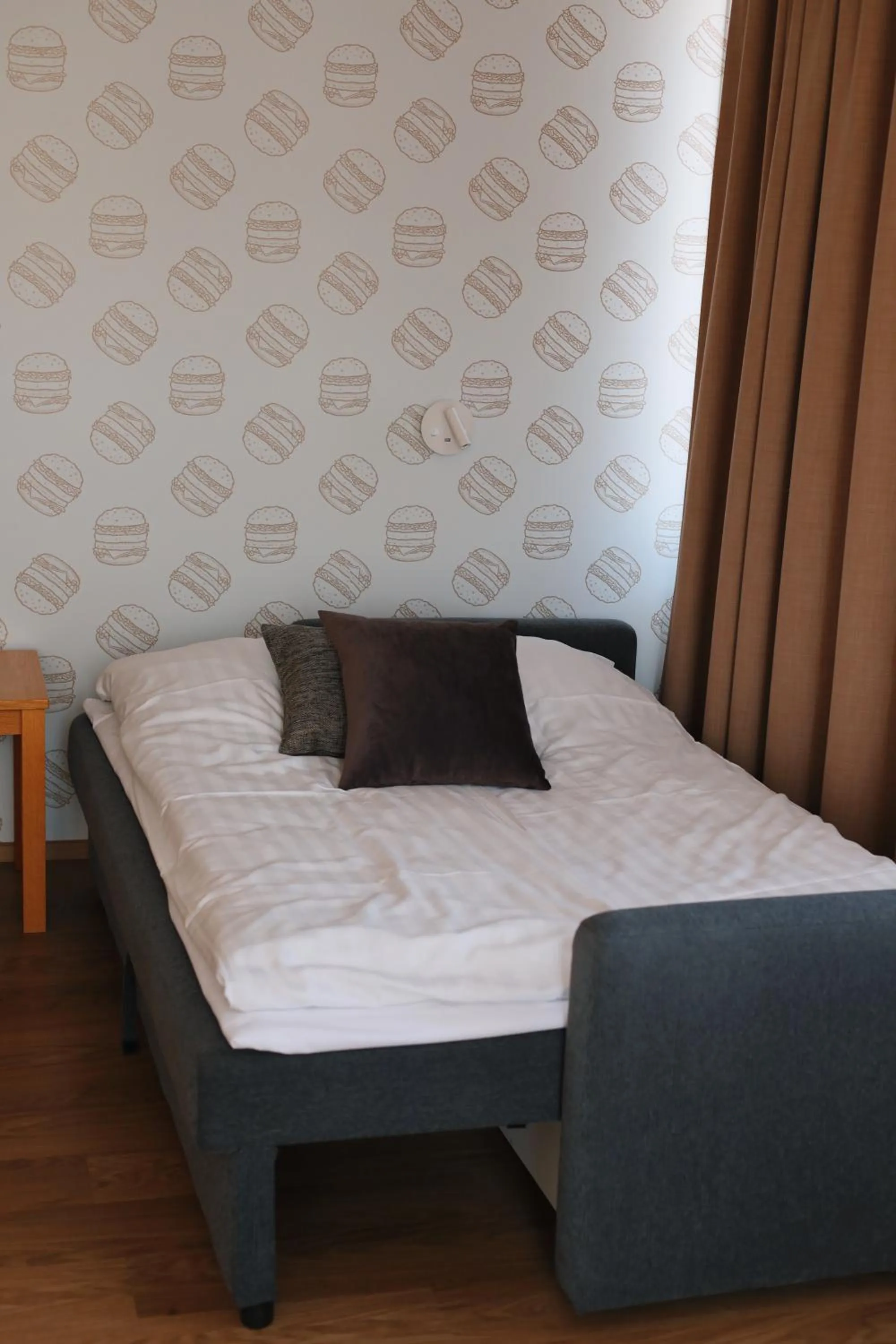 Bed in Hesehotelli Turku Linja-autoasema