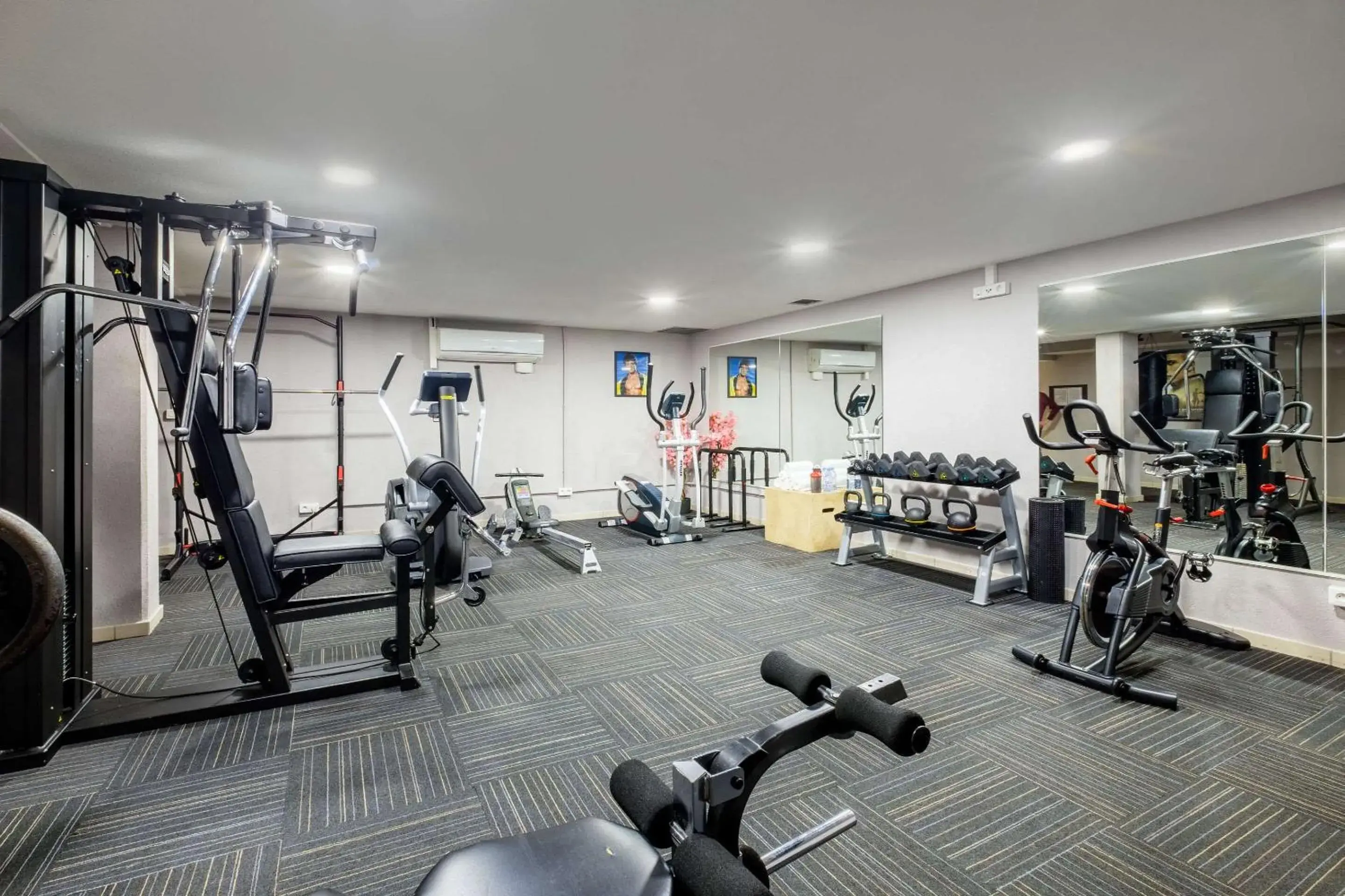 Fitness centre/facilities in Comfort Aparthotel Antibes Le Maestria Fitness centre/facilities in Comfort Aparthotel Antibes Le Maestria