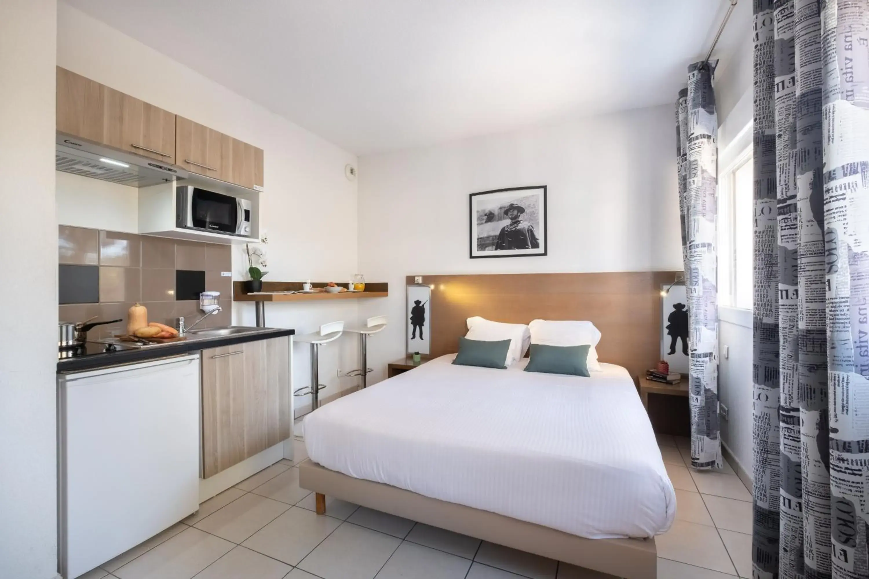 Bed in Comfort Aparthotel Antibes Le Maestria Bed in Comfort Aparthotel Antibes Le Maestria