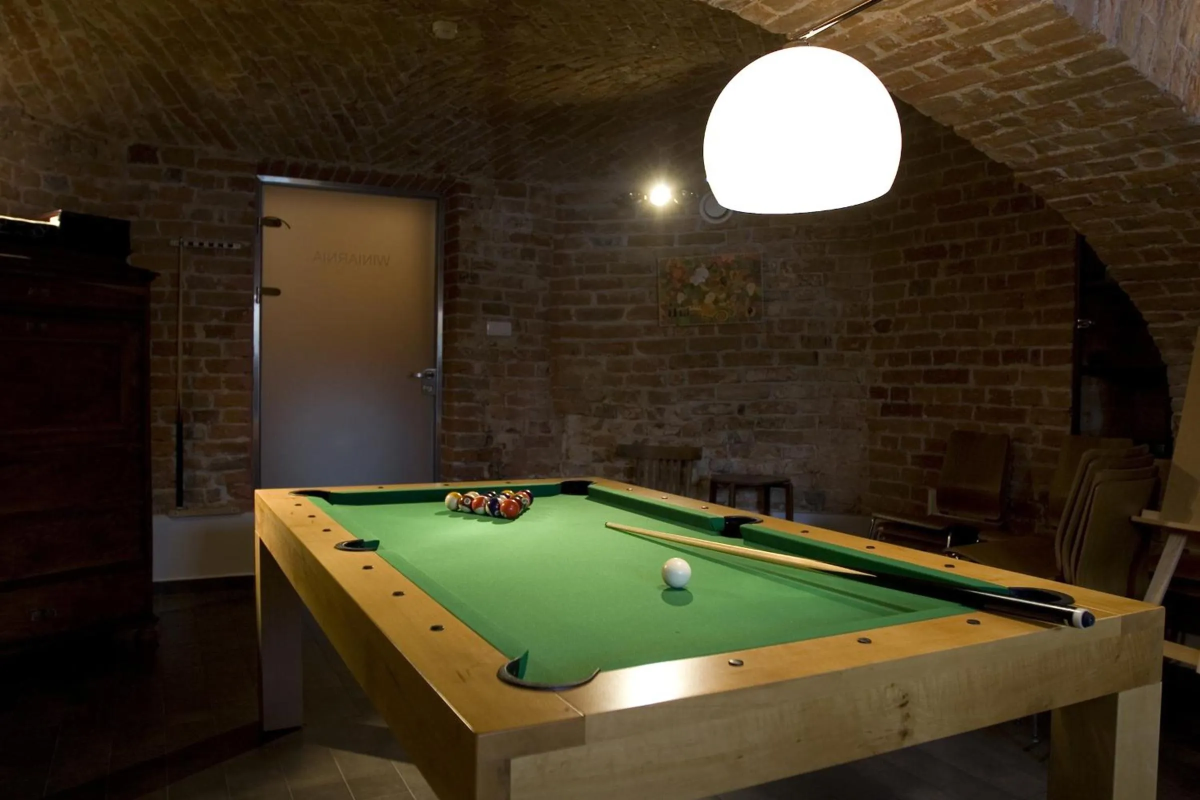 Billiard in Pałac Cieleśnica