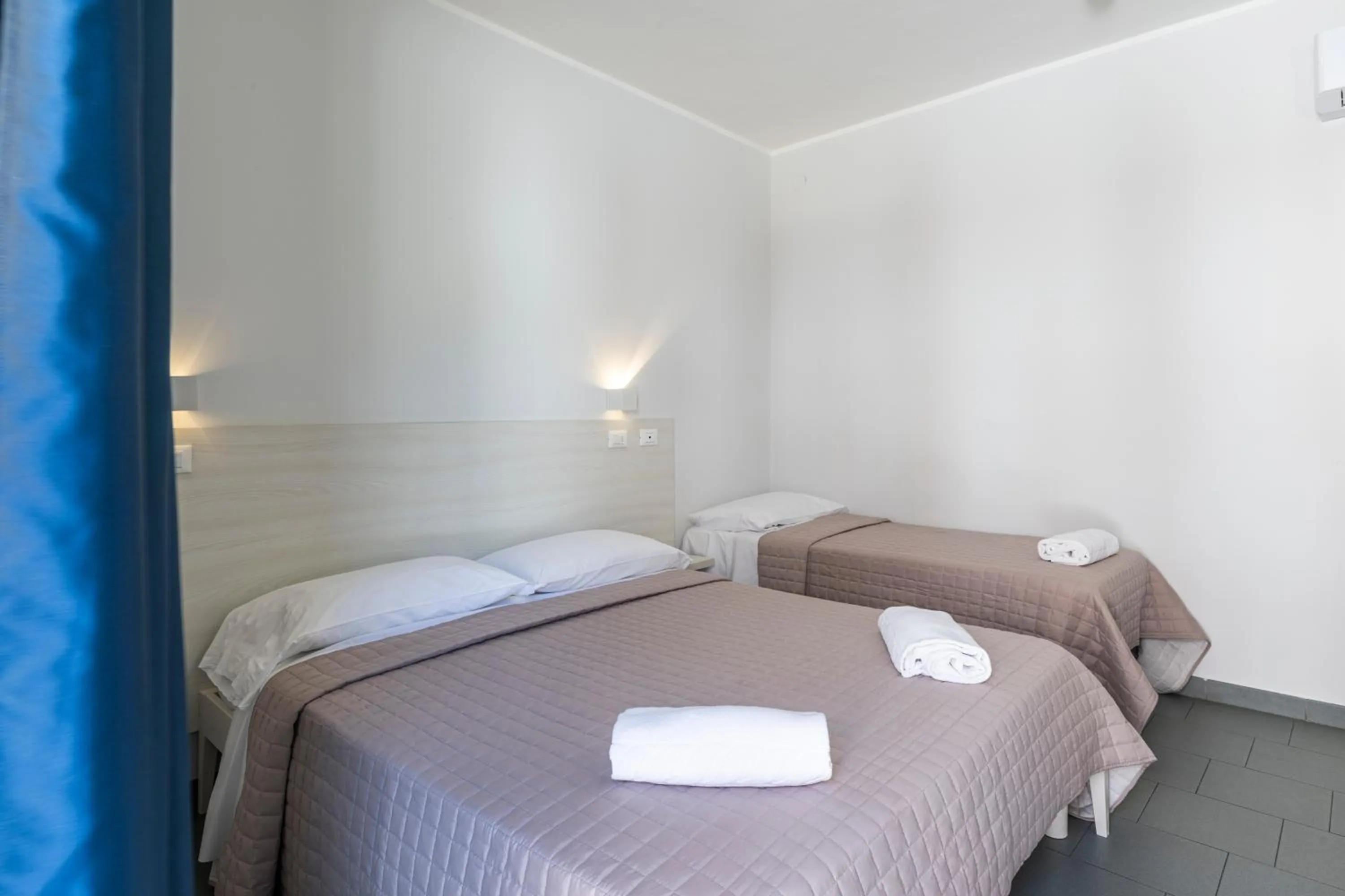 Bedroom, Bed in Hotel La Siesta