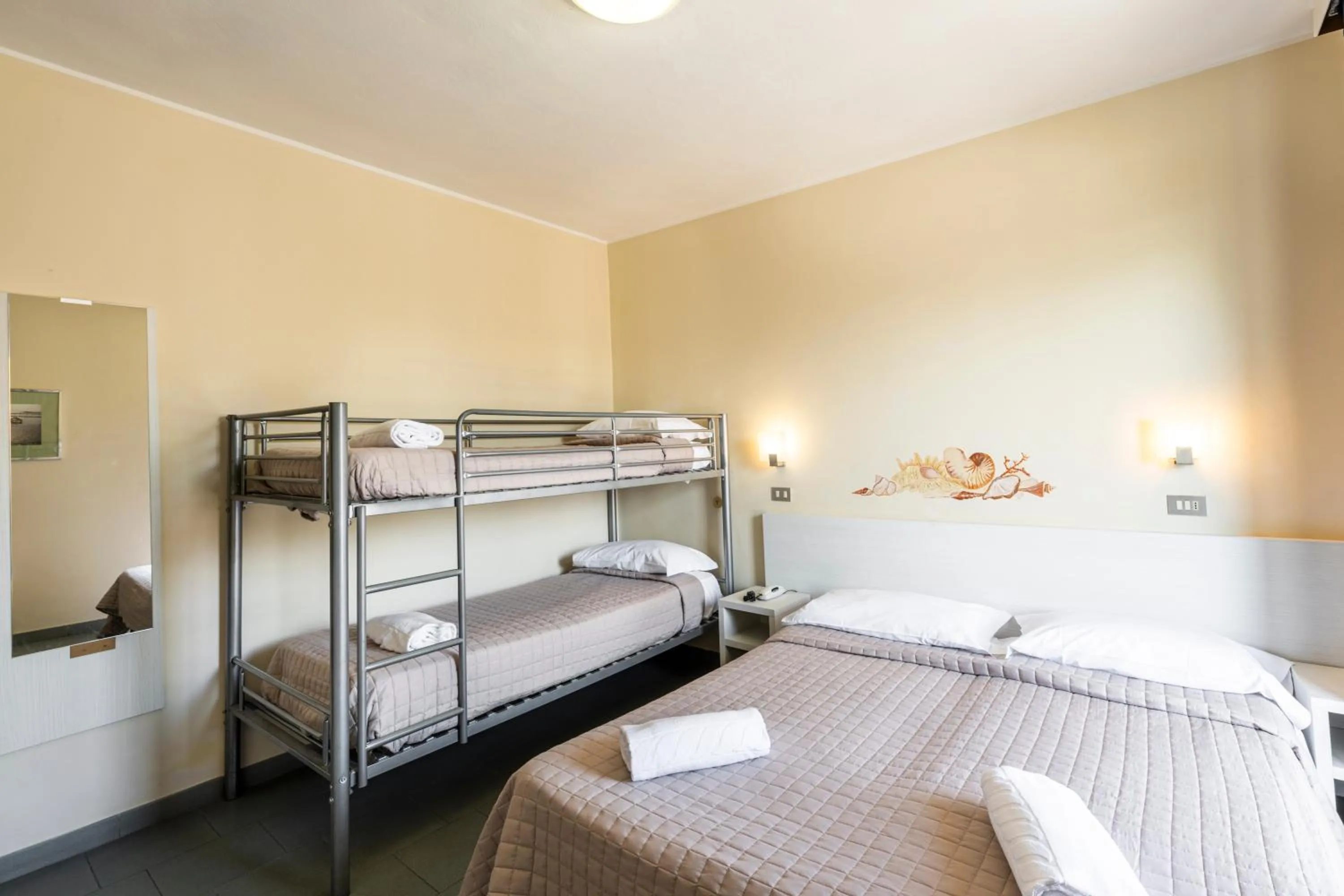 Photo of the whole room, Bed in Hotel La Siesta