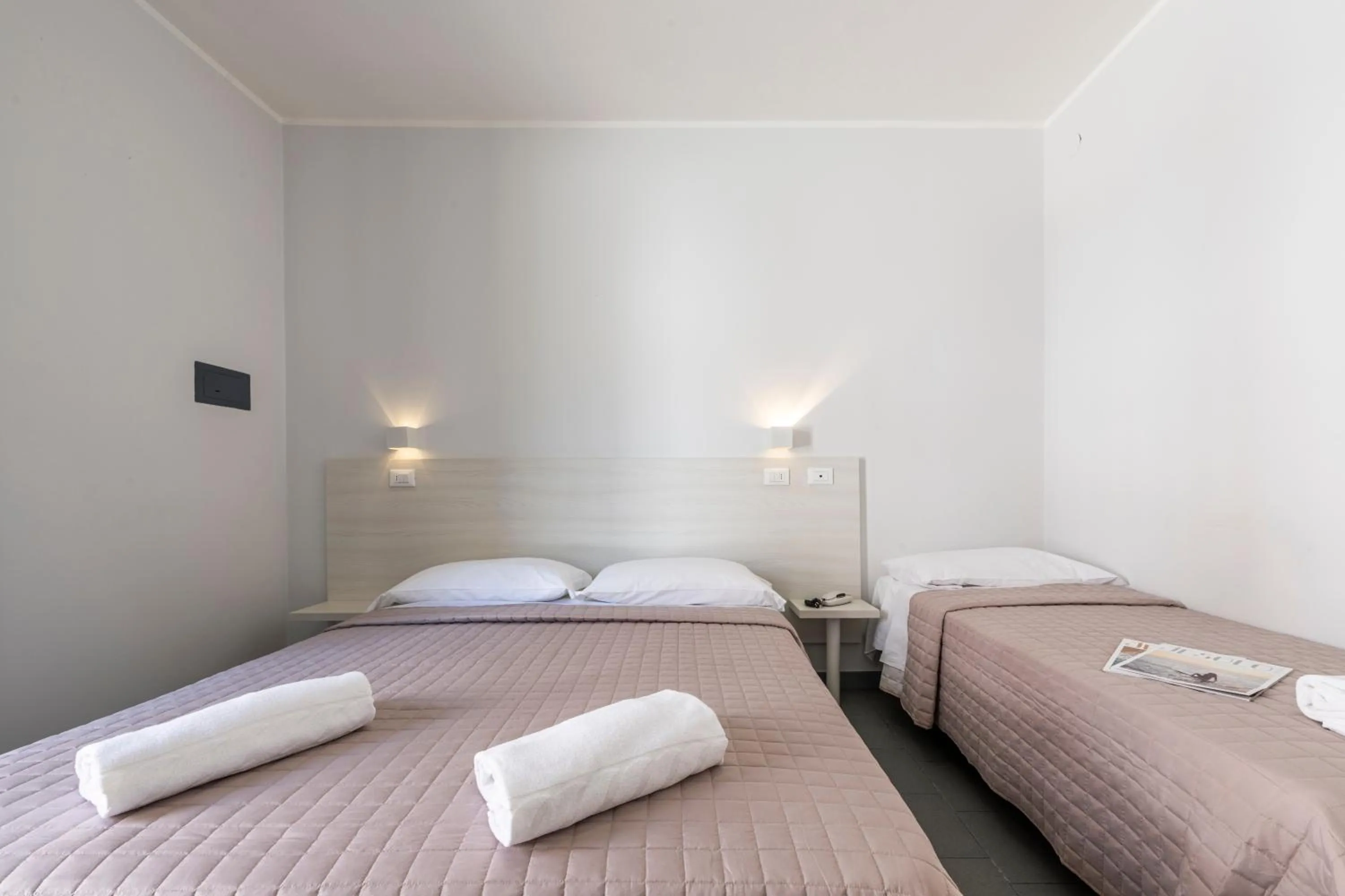 Photo of the whole room, Bed in Hotel La Siesta