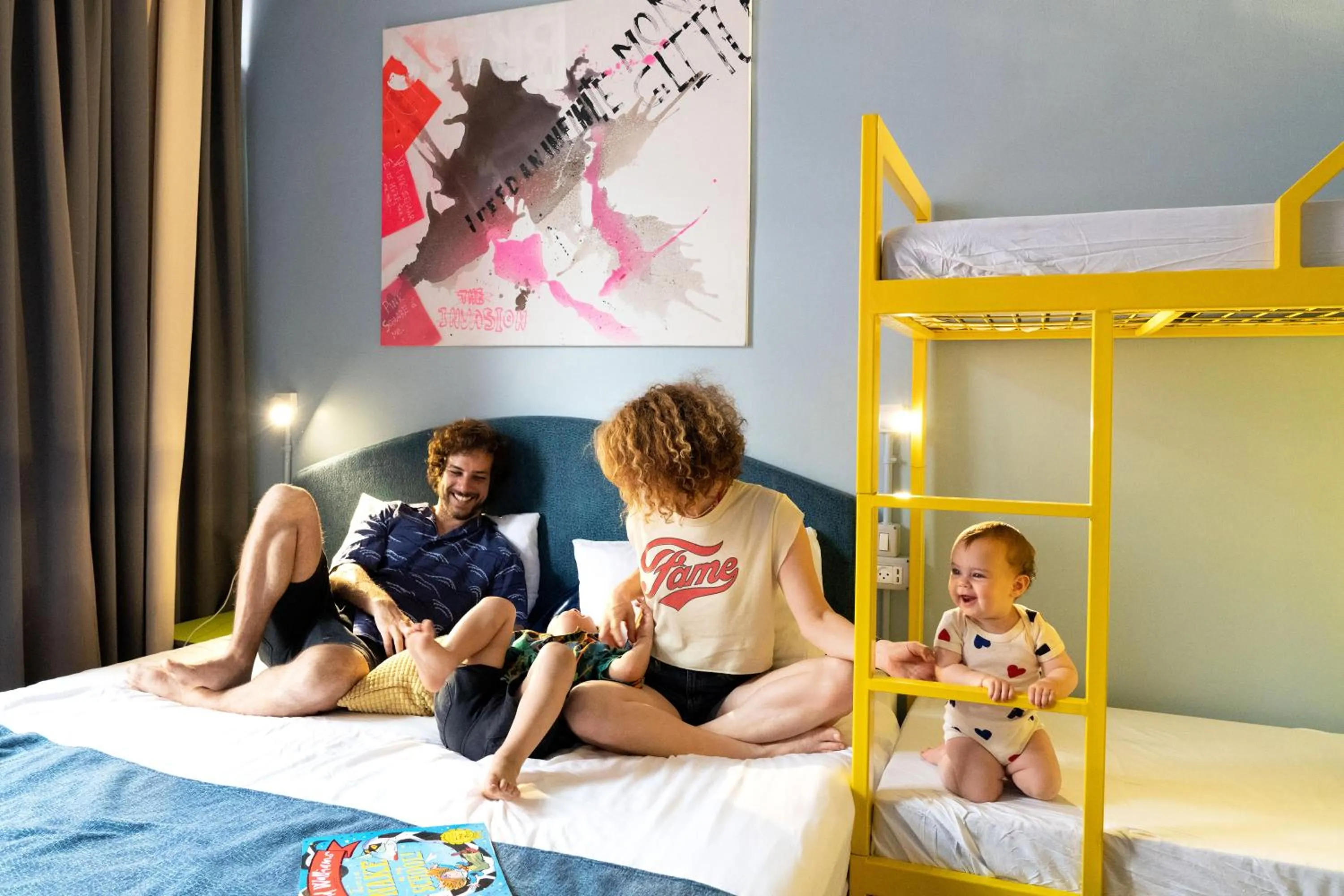 Bedroom, Bed in Abraham Eilat