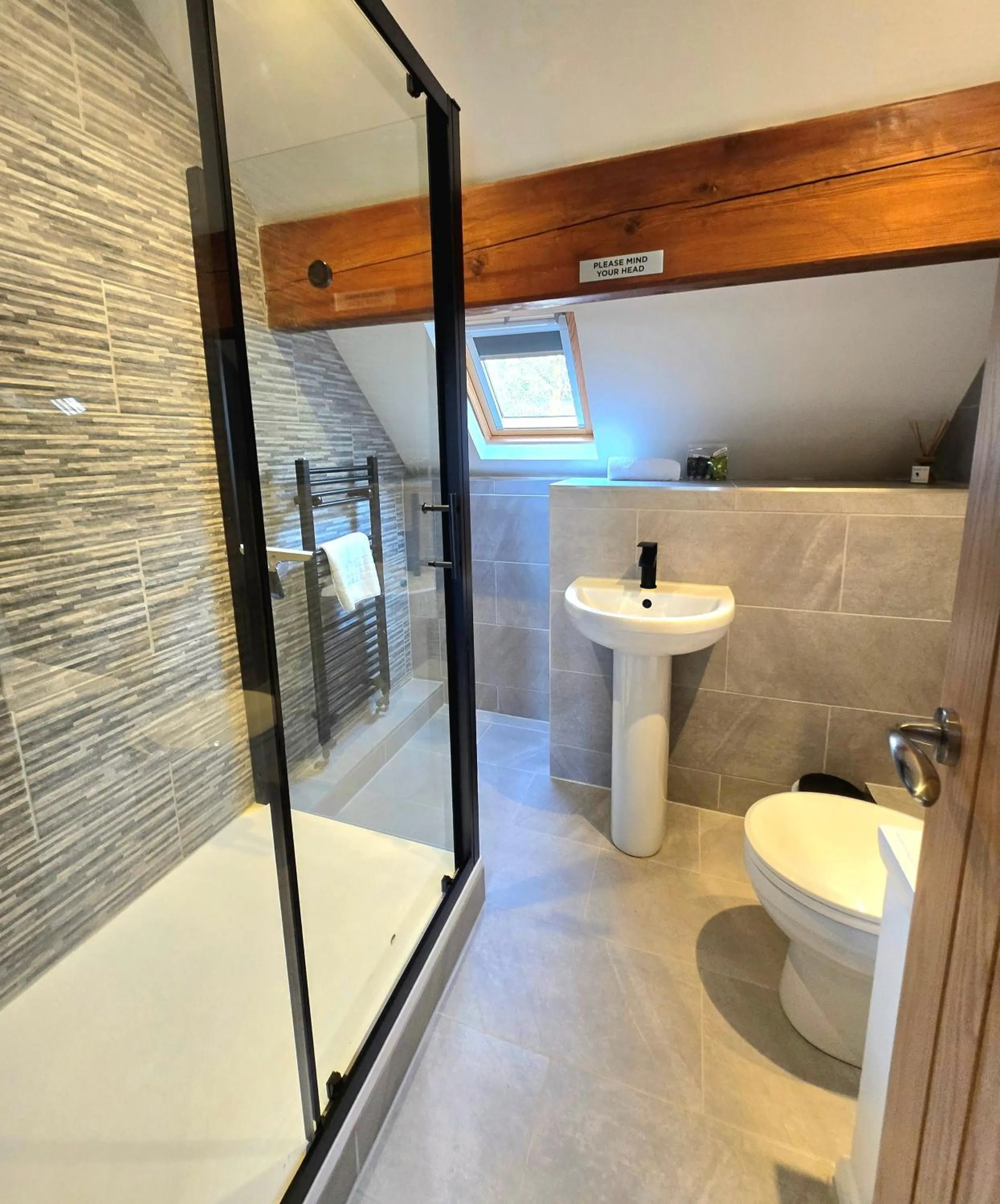 Bathroom in Birch Cottage