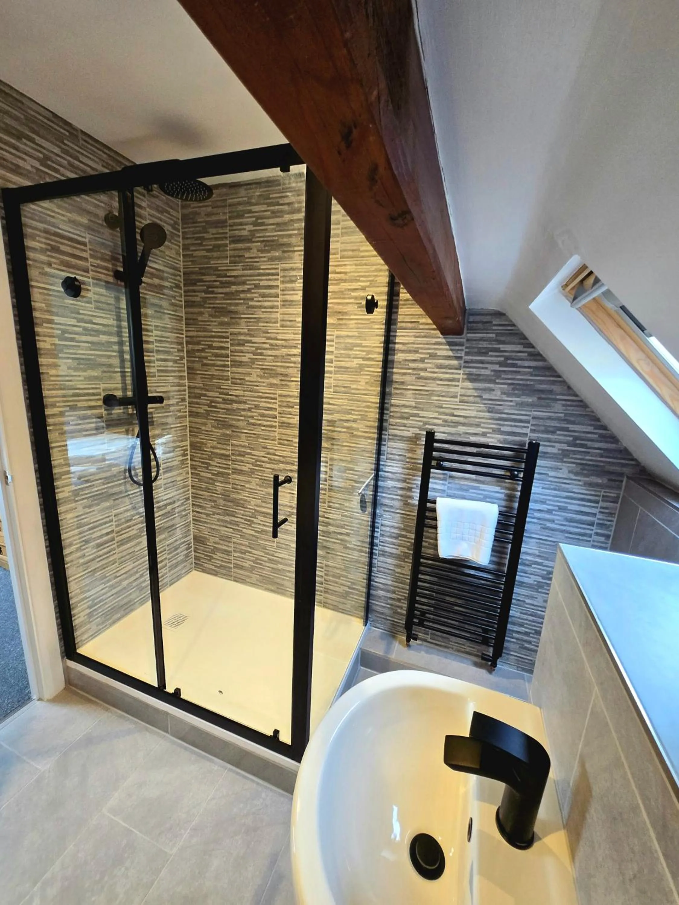 Bathroom in Birch Cottage