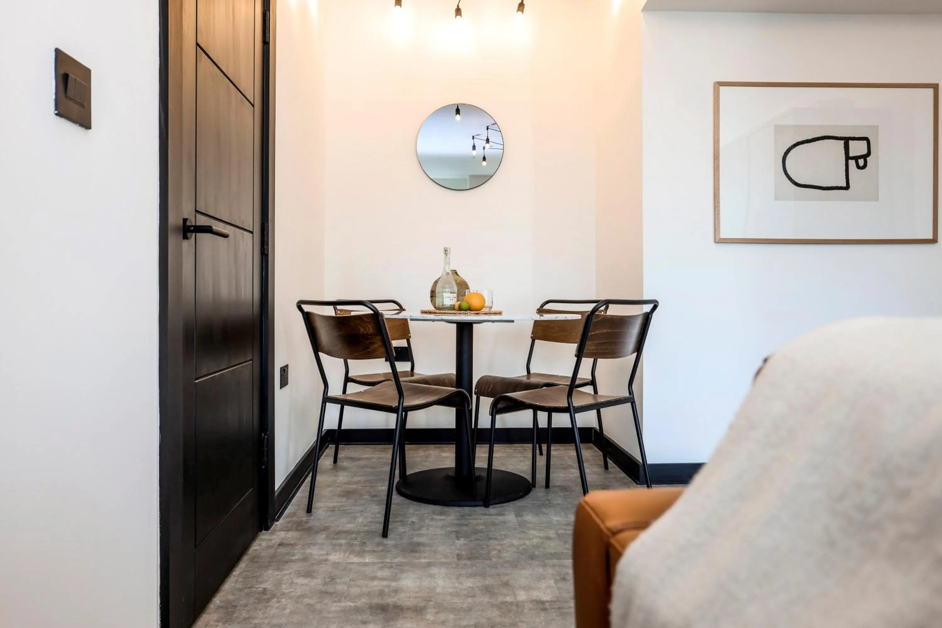 Dining area in The Brewers Rooms Contemporary Aparthotel