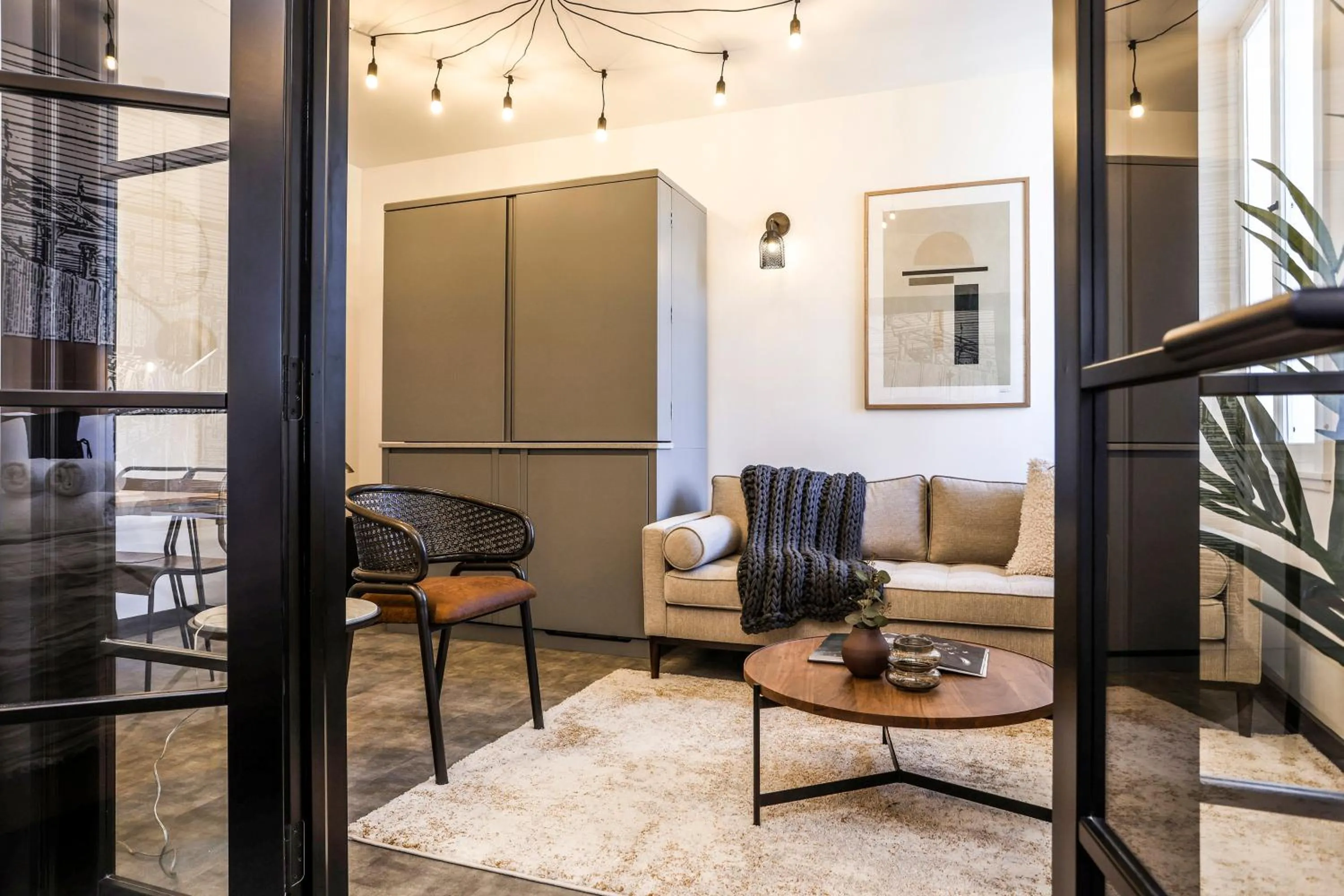 Living room in The Brewers Rooms Contemporary Aparthotel