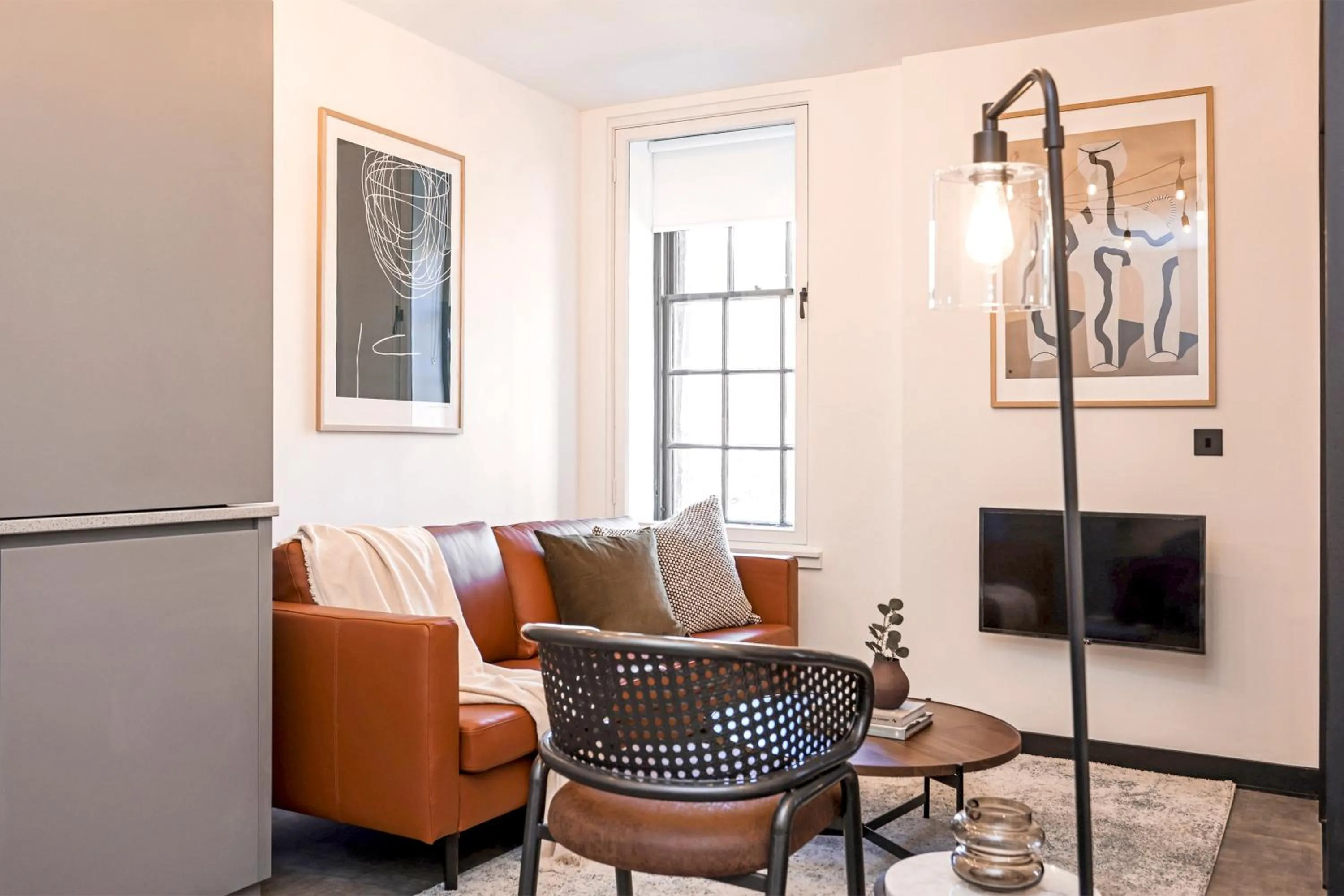 Living room in The Brewers Rooms Contemporary Aparthotel